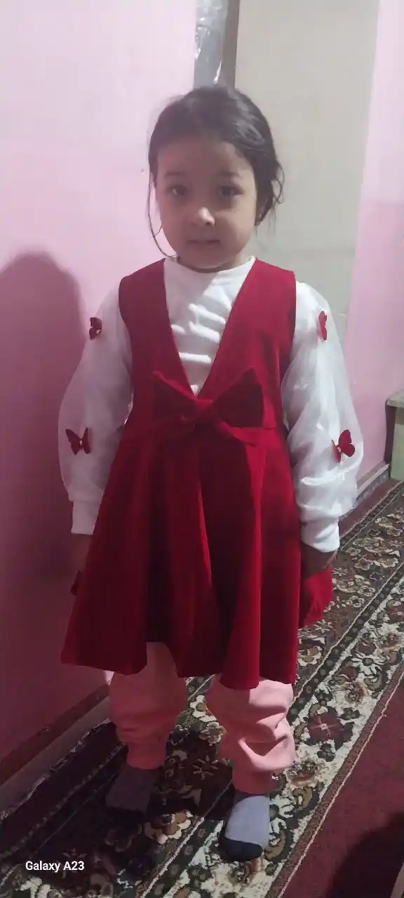Платье для девочек красное, с белой кофточкой внутри