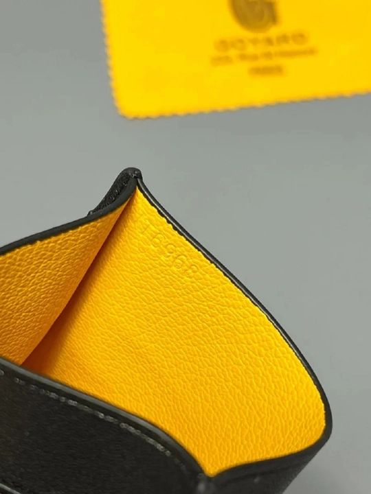 Кошелёк Goyard, с отделением для удостоверения личности