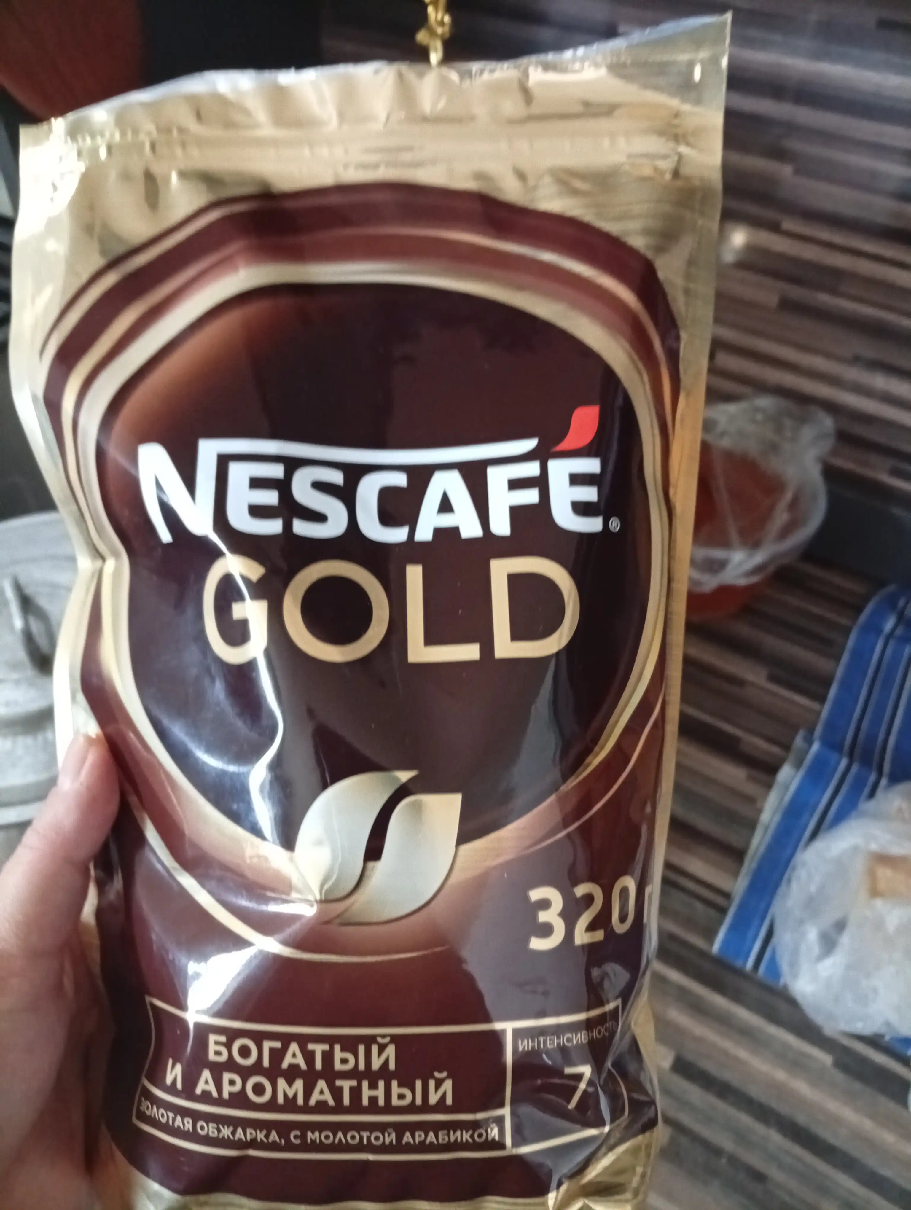 Растворимый кофе Nescafe Gold, 320 г