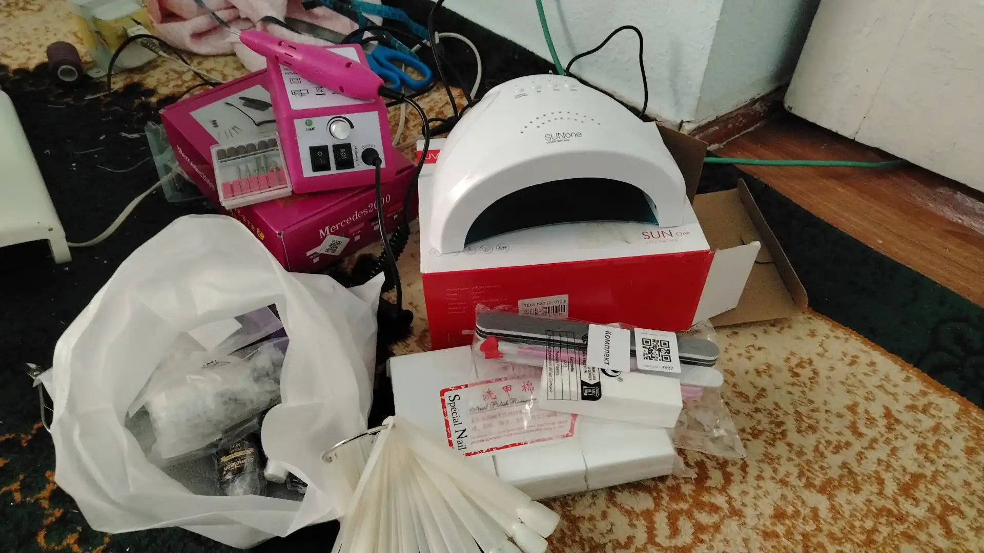 Manikyur va pedikyur uchun professional chiroq SUN X5 Max 120W