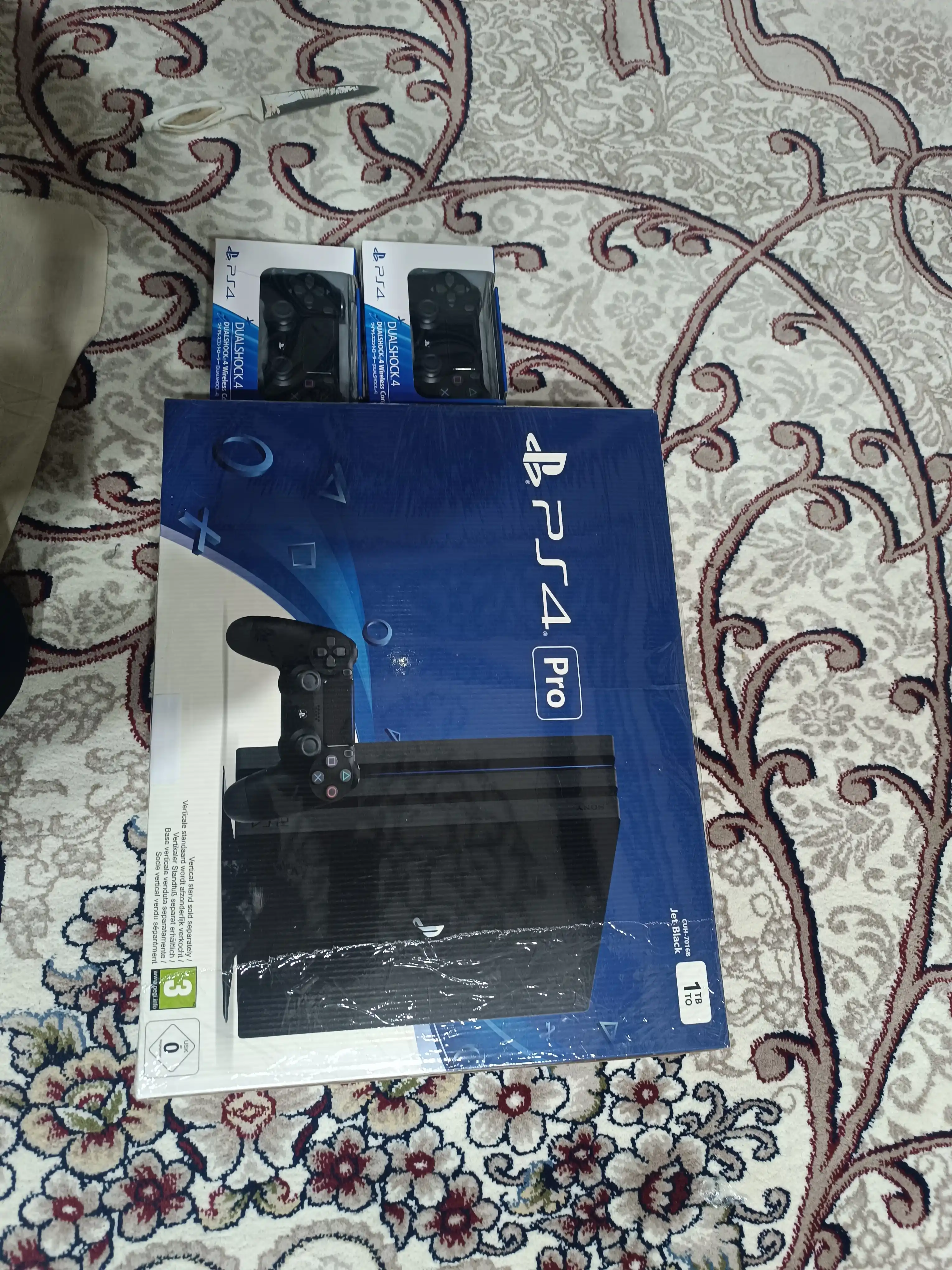 Playstation 4 Pro 1TB 11.00 versiyasi, o‘yinlar bilan