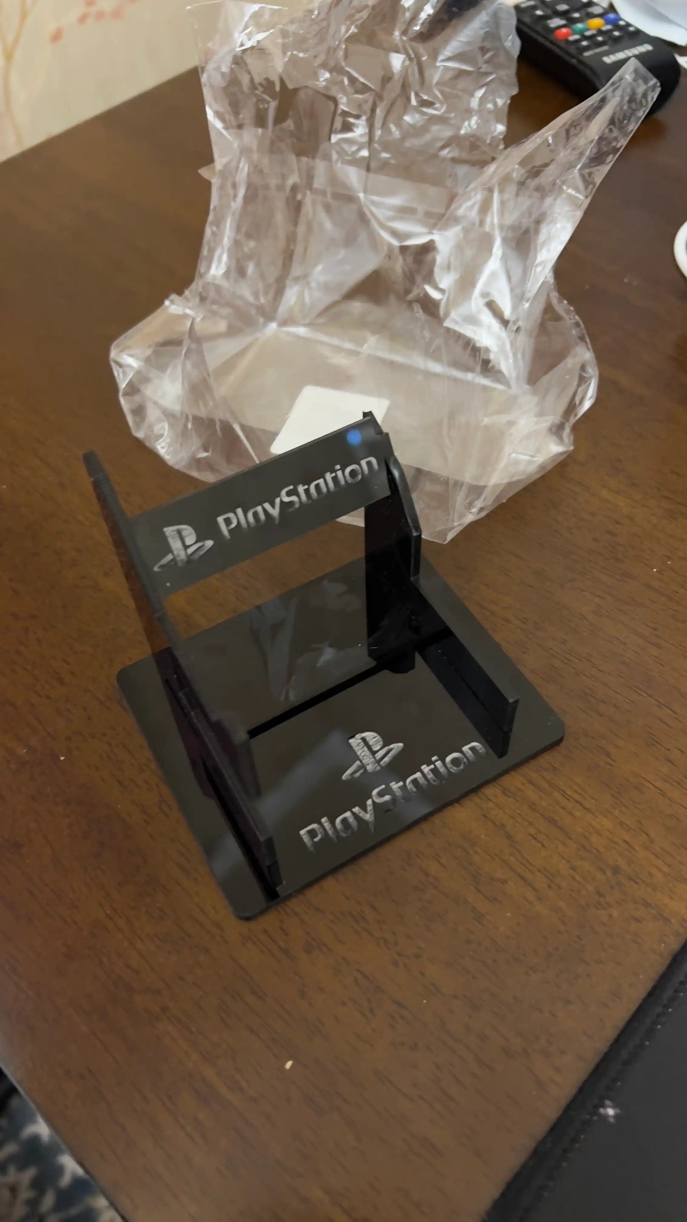 Подставка для геймпада Playstation 3/4/5 Royal Wood