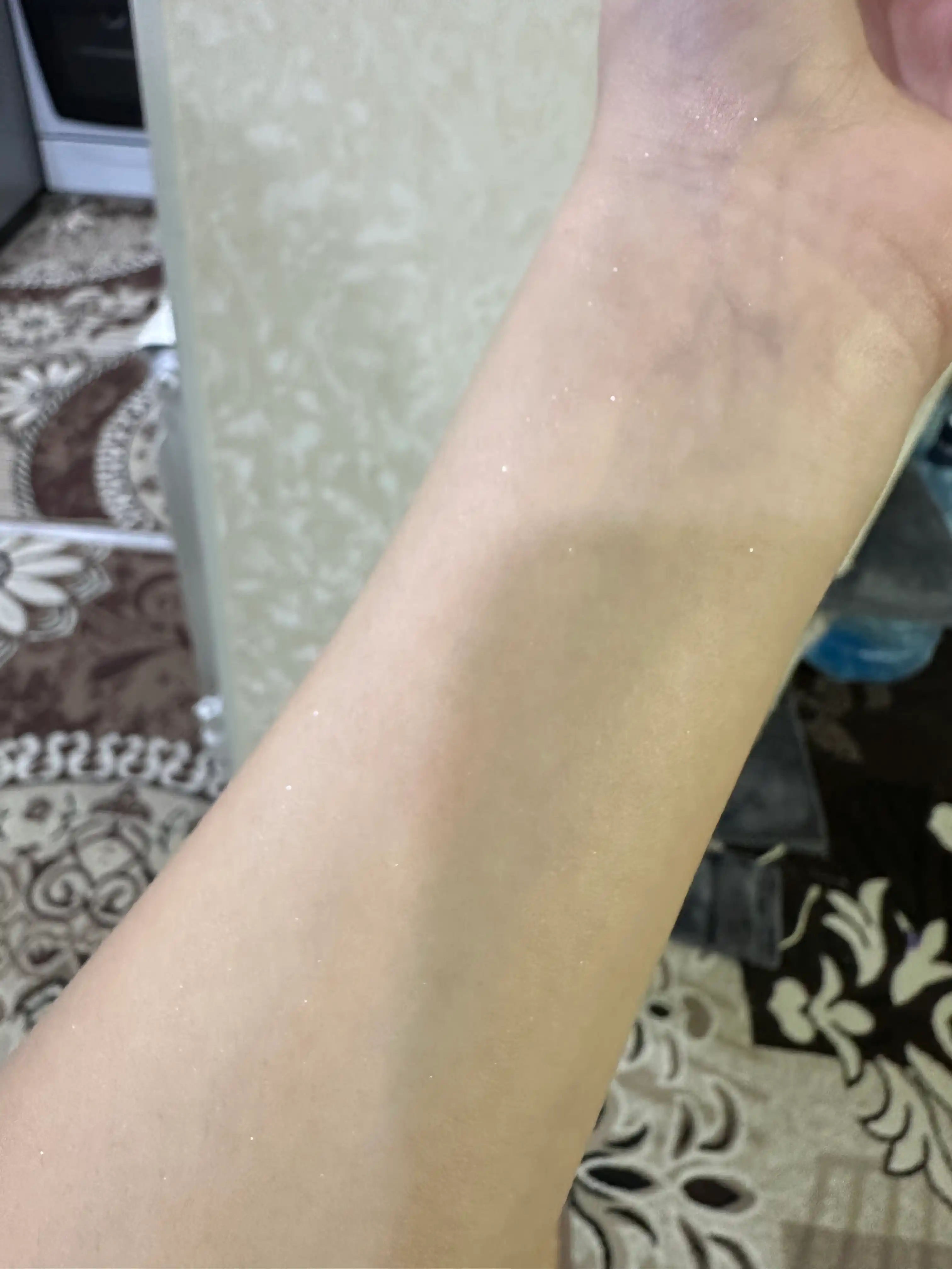 Шиммер мист для тела и волос Gold Glam, Pink Revolution, Silver Sparkle, 150 мл
