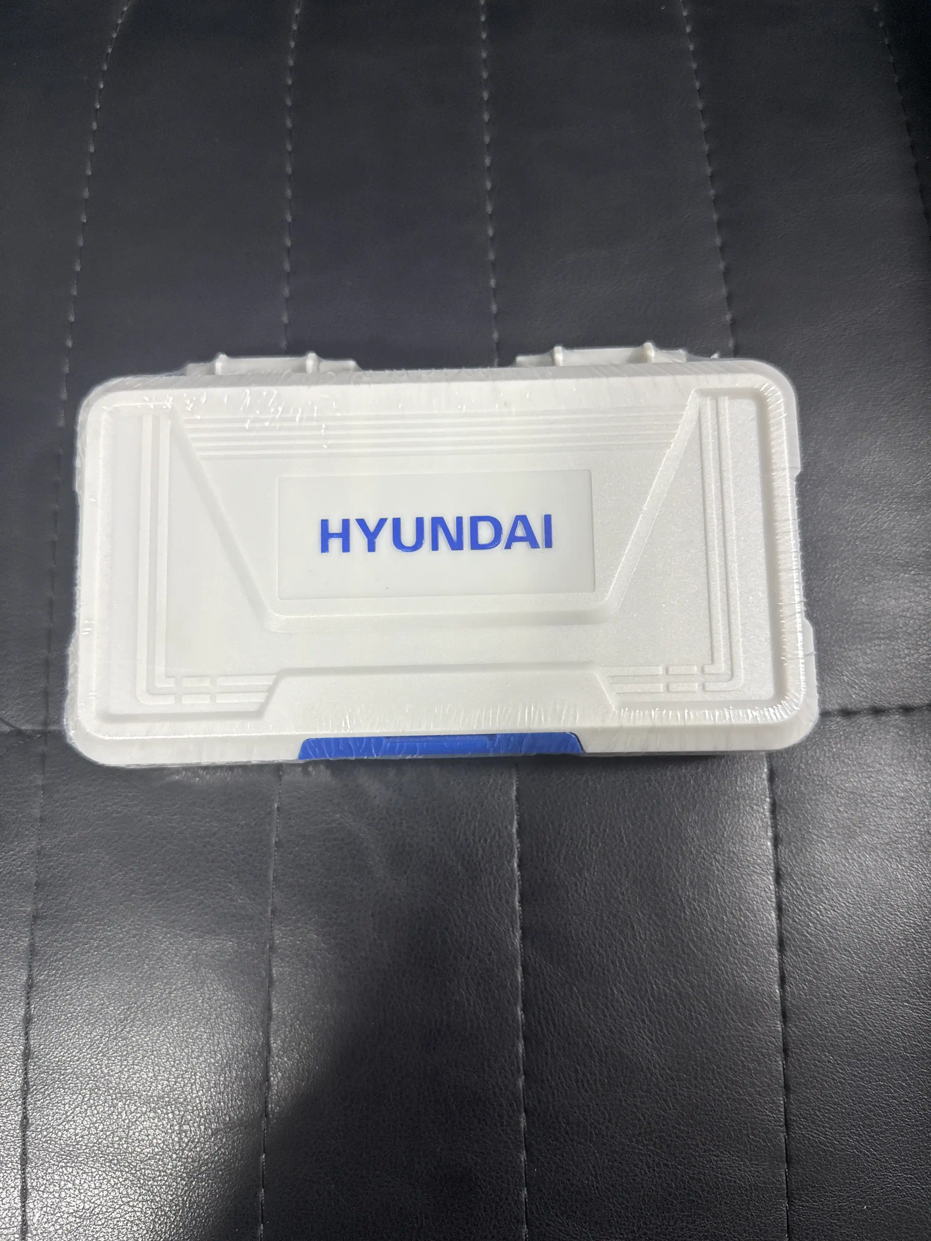 Набор бит из 29/31/38 предмета для дрели / шуруповёрта HYUNDAI