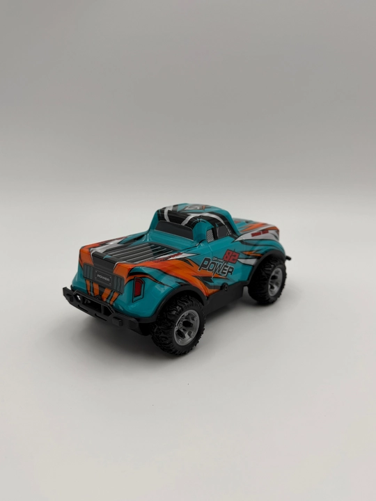 Radio boshqariladigan Malibu, Li9 avtomobili, Kok jiguli masofadan boshqarish pulti bilan