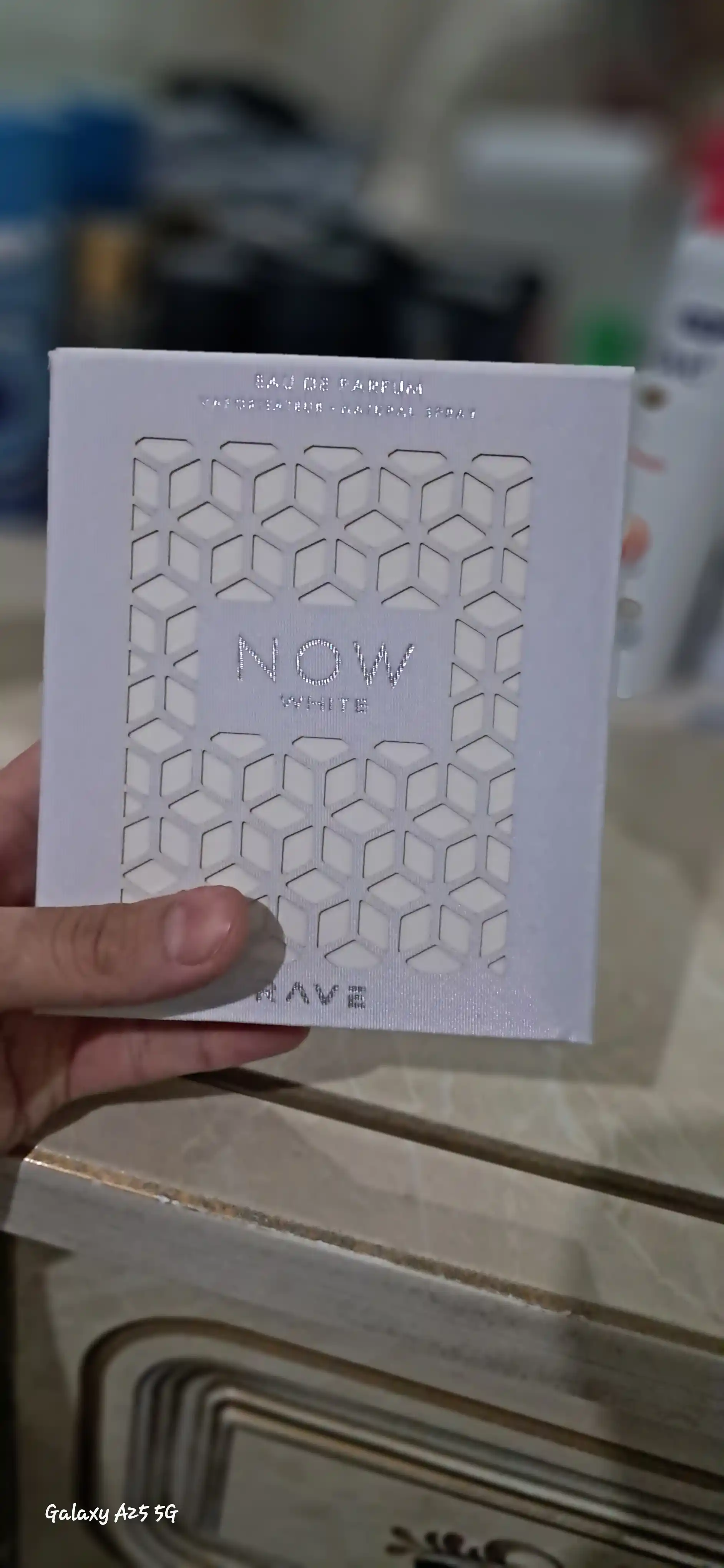 Парфюмерная вода Lattafa Now Rave WHITE, 100 мл