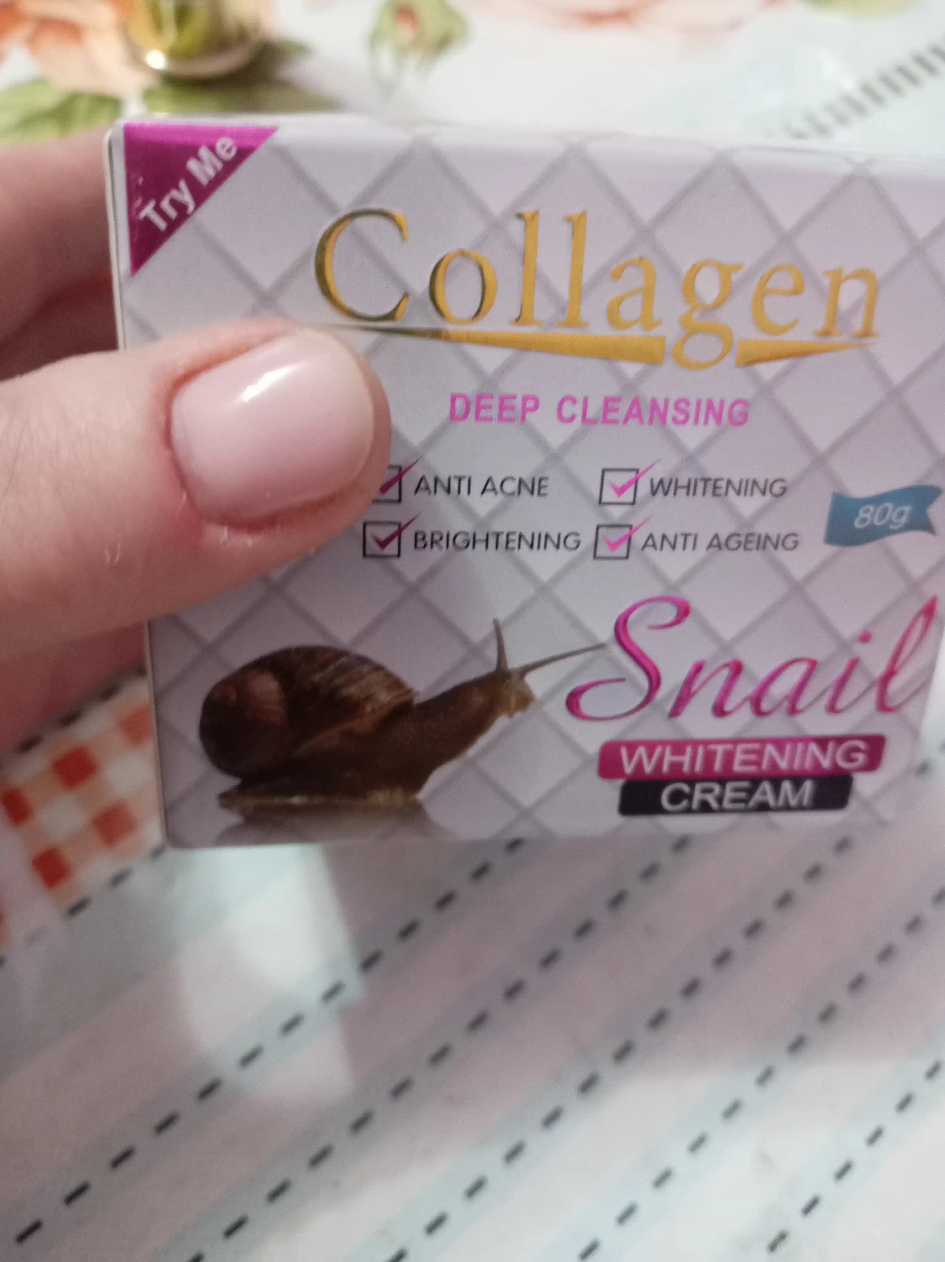 Oziqlantiruvchi, namlantiruvchi yuz kremi, shilliqurt musinli ekstrakti Collagen, 80 gr