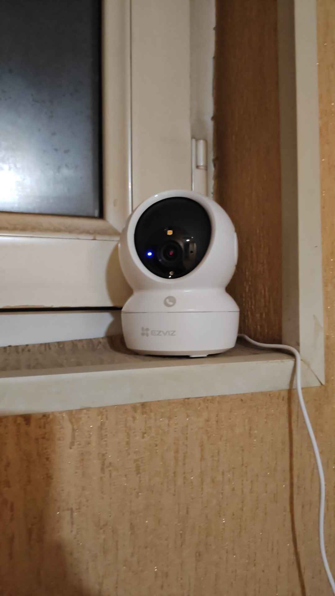 EZVIZ H6c Pro HD 1080P (2mp)WIFI камера с поворотом на 360°, двухсторонняя аудиосвязь