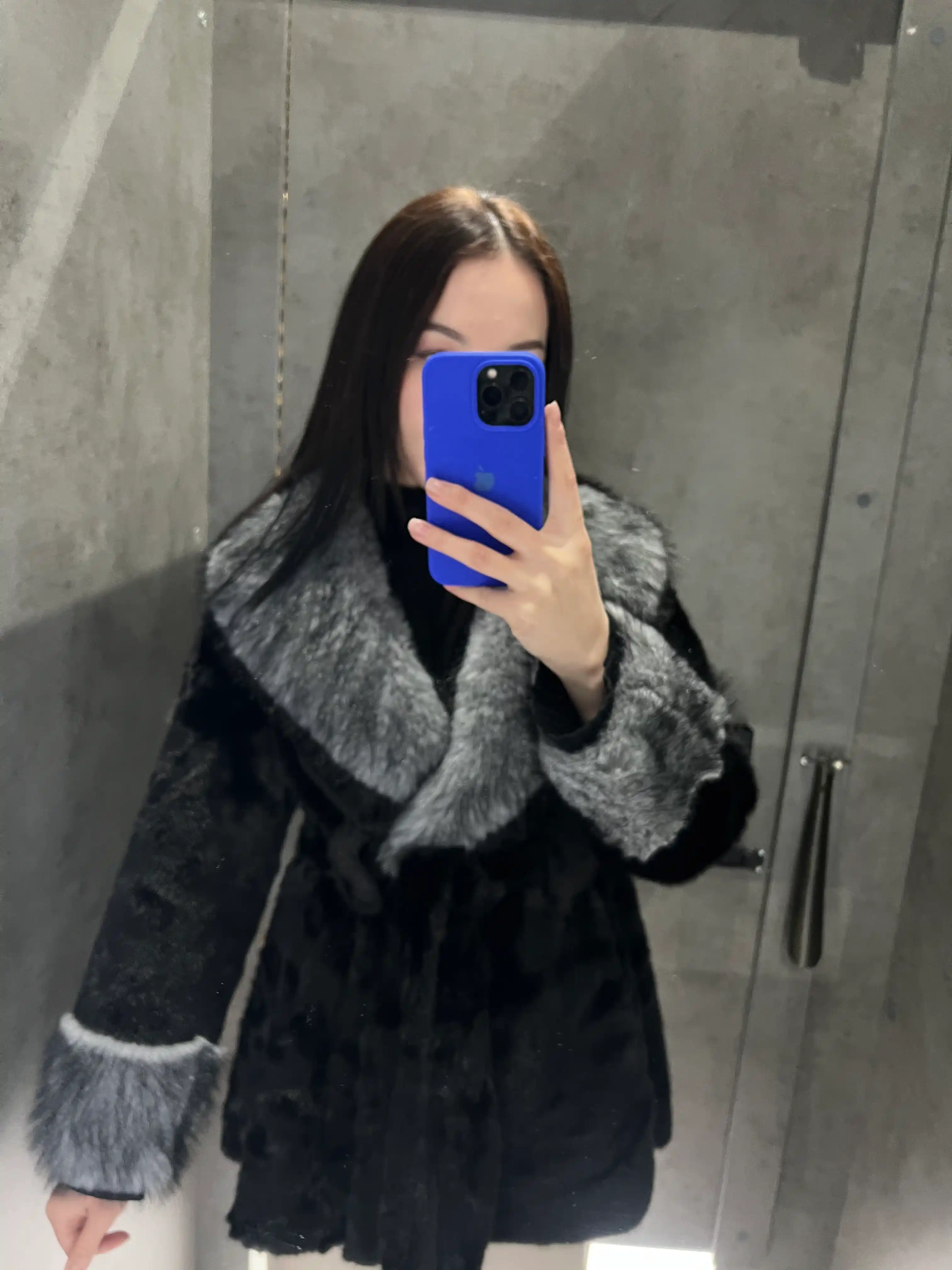 Shuba, Ayollar qishki paltosi uzun va kalta, eko norka 4хl gacha