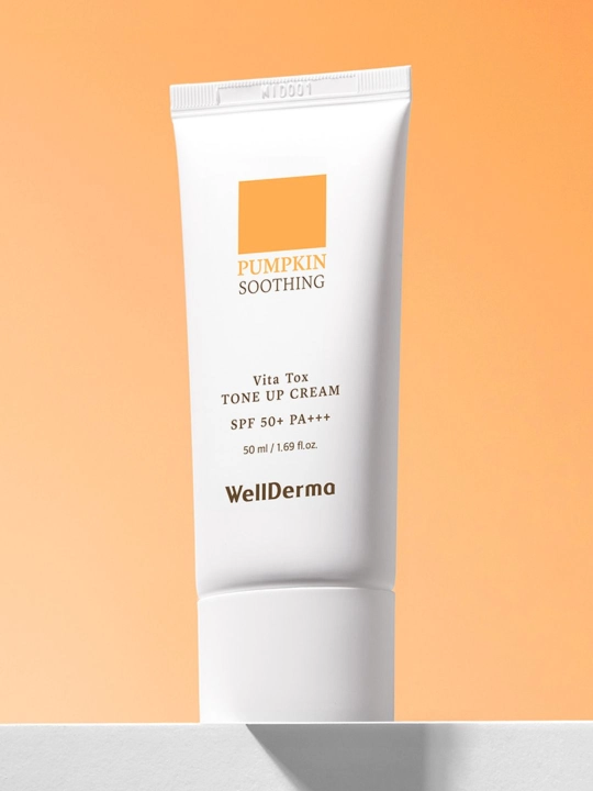 Тон-ап крем WellDerma Pumpkin Soothing Vita Tox Tone Up Cream SPF 50+ PA+++, 50 мл