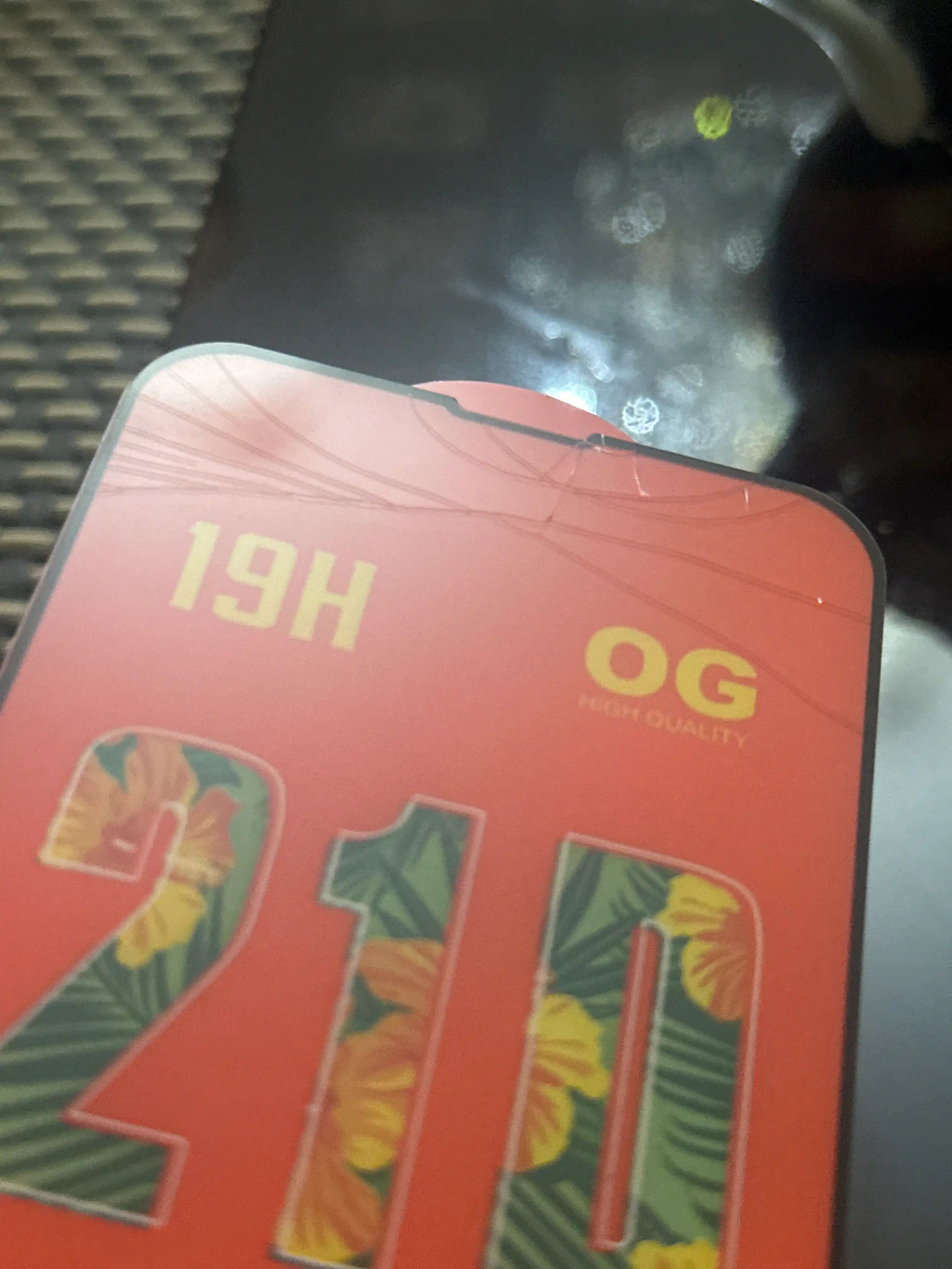 Himoya oynasi-antishpion iPhone 11,12,13,14,15,16,6s,7,8,SE,XR,XS,Pro,Max,Plus,Mini uchun