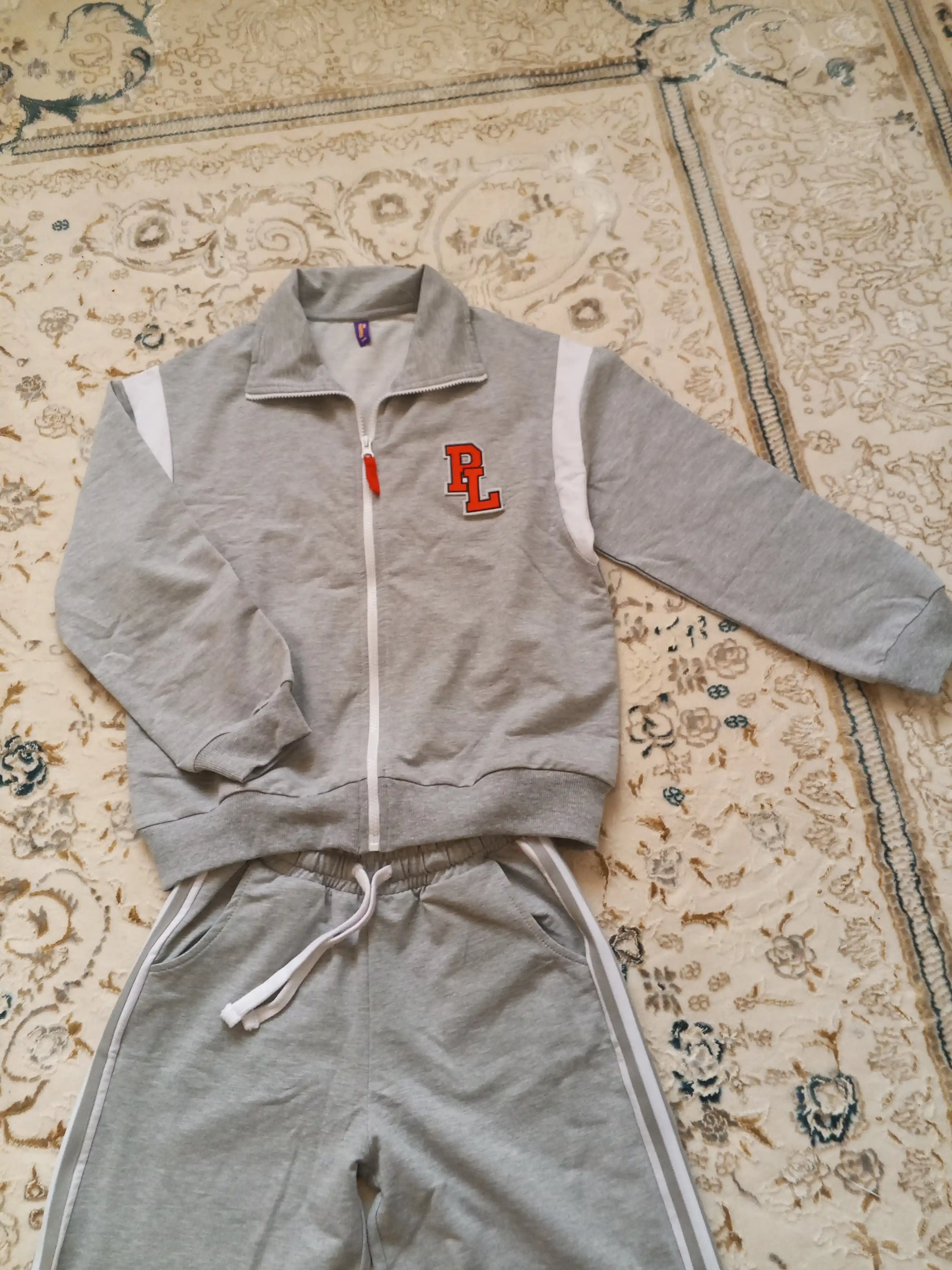 Playowo sport kostyumi, uzun yengli va shimli, qizlar uchun