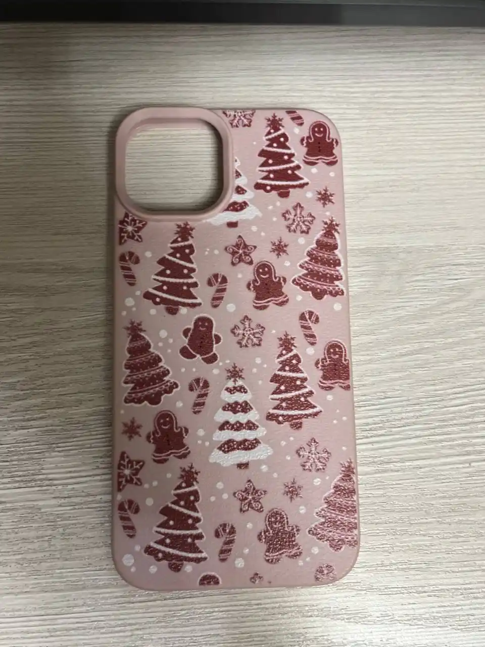 Yangi yil iPhone g‘ilofi