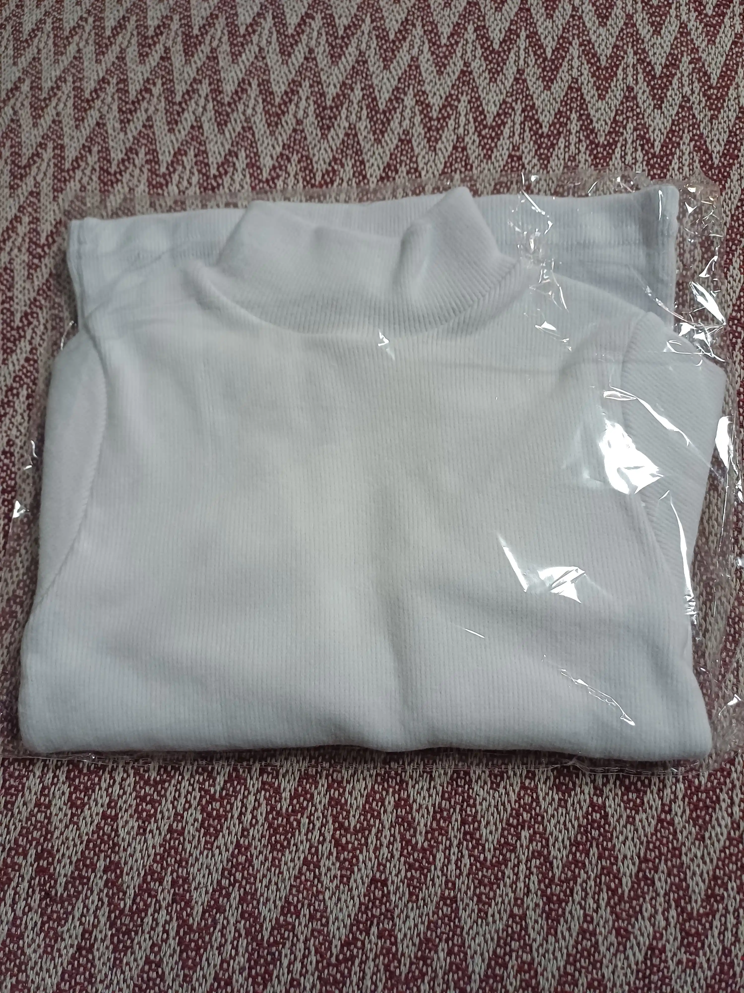 Bolalar uchun oq rangli vodolazka, sviter, paxta, yumshoq (unisex), maktab, bog`cha uchun