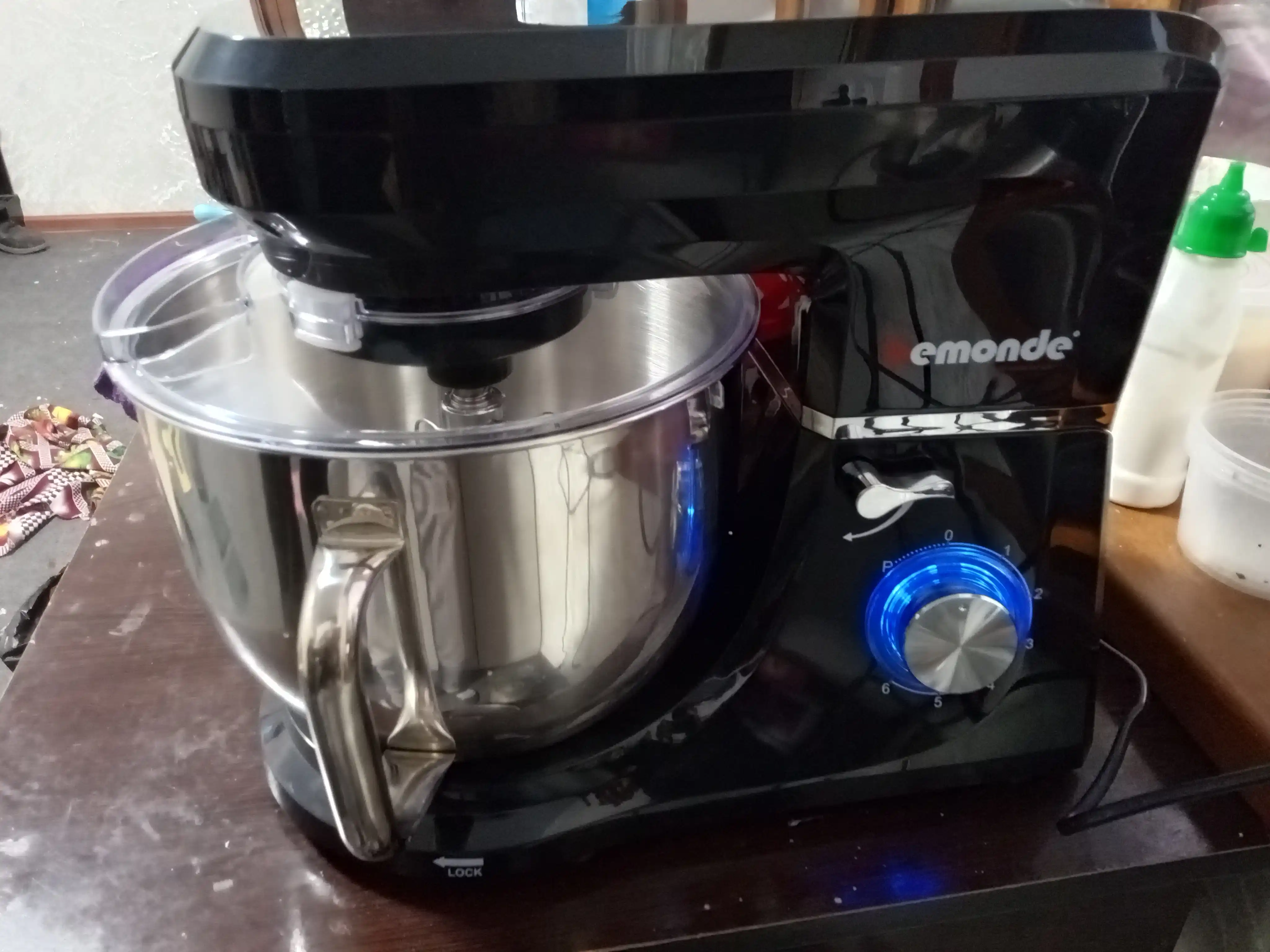 Mikser 7Litr Bemonde BM-SM1002SB, 2000Vt, 6 tezlik, temirli nasadkalar