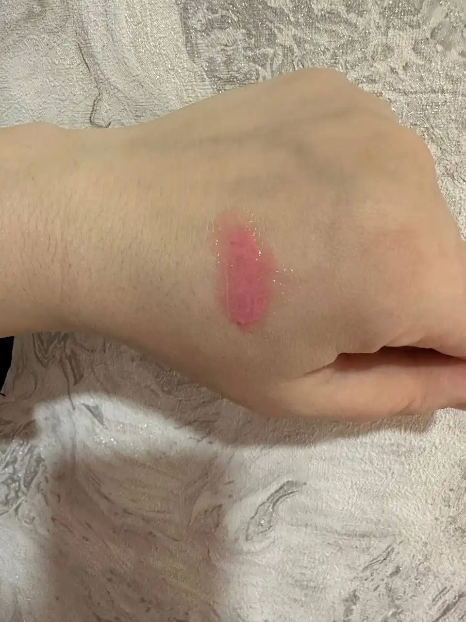 Блеск для губ аромат малины FRESH LOOK JUICY LIPS lip gloss, оттенок, 01 ягодный, 10 мл