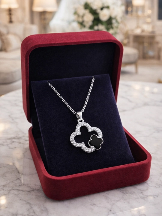 Zanjir,  ayollar kuloni, bo'yin zanjiri, yurakchali, yulduzcha, kapalak, van cleef, gulli - 