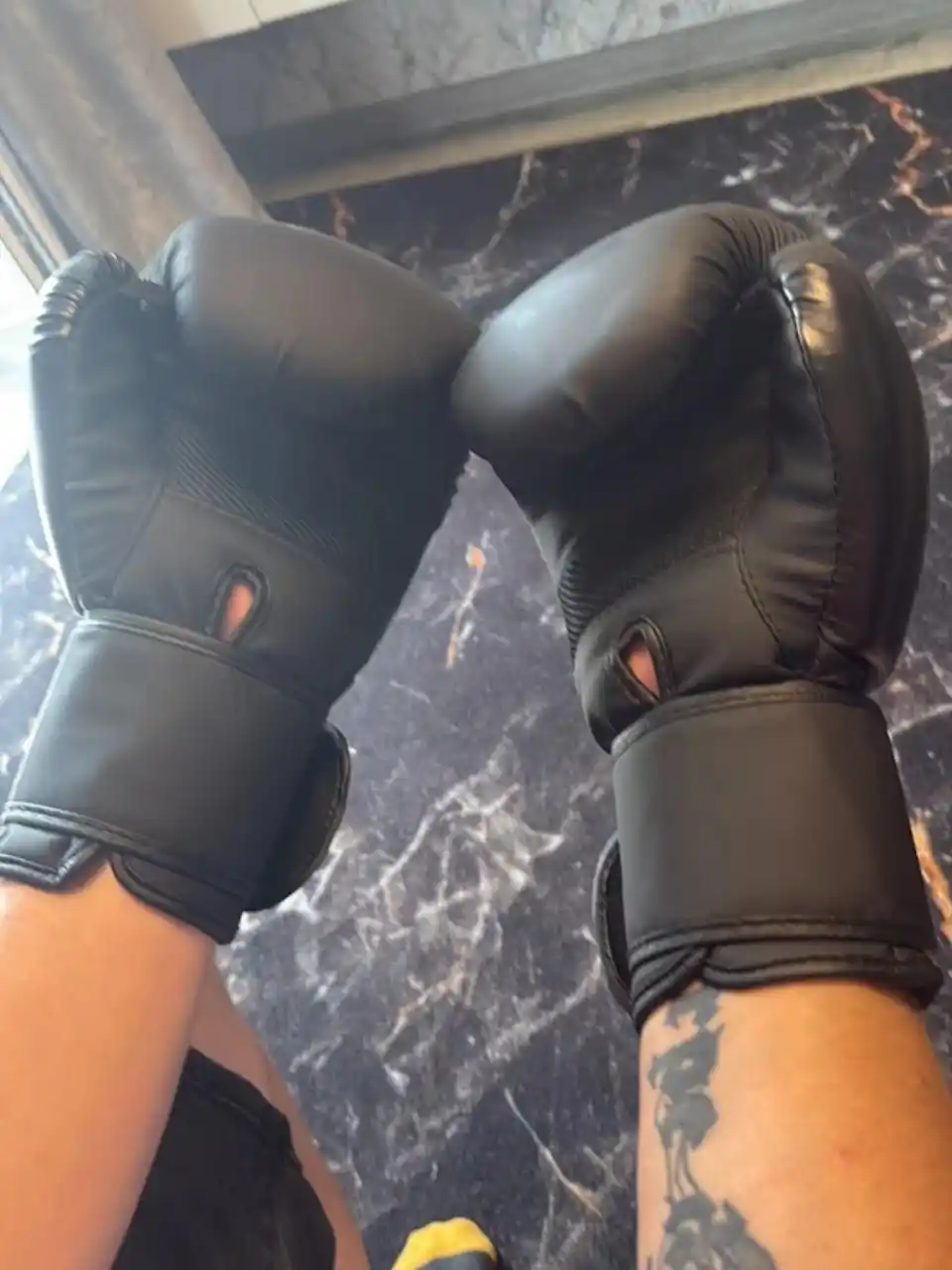 Venum boks qo‘lqoplari — boks, sparring va fitnes uchun professional qo‘lqoplar, 10–14 oz
