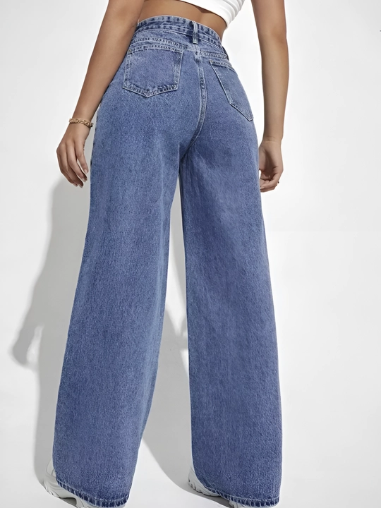 Ayollar jinsilari, keng oversize jinsilar
