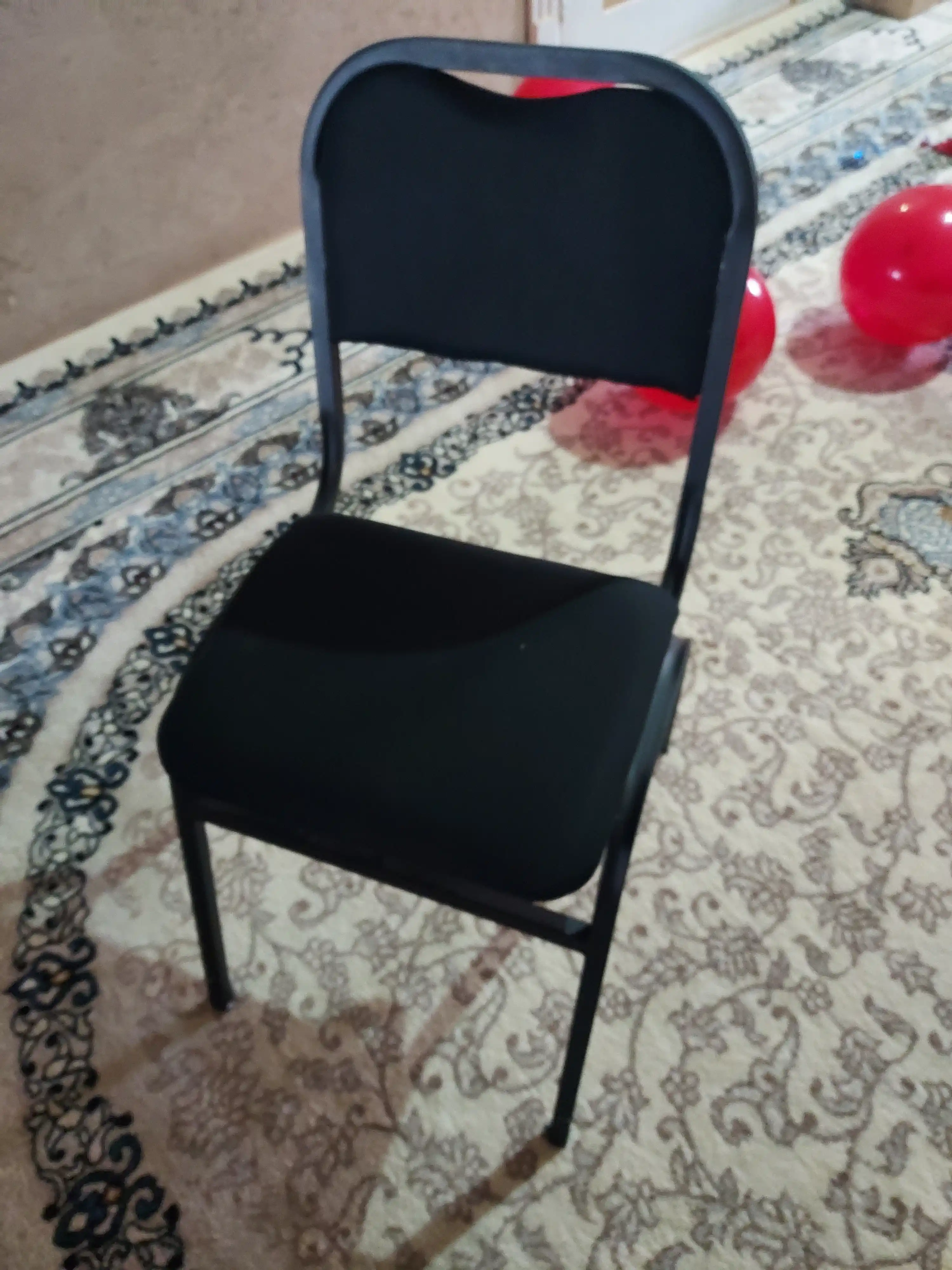 Turon stul, ofis, majlis zallari, ta'lim uchun, 200 kg gacha
