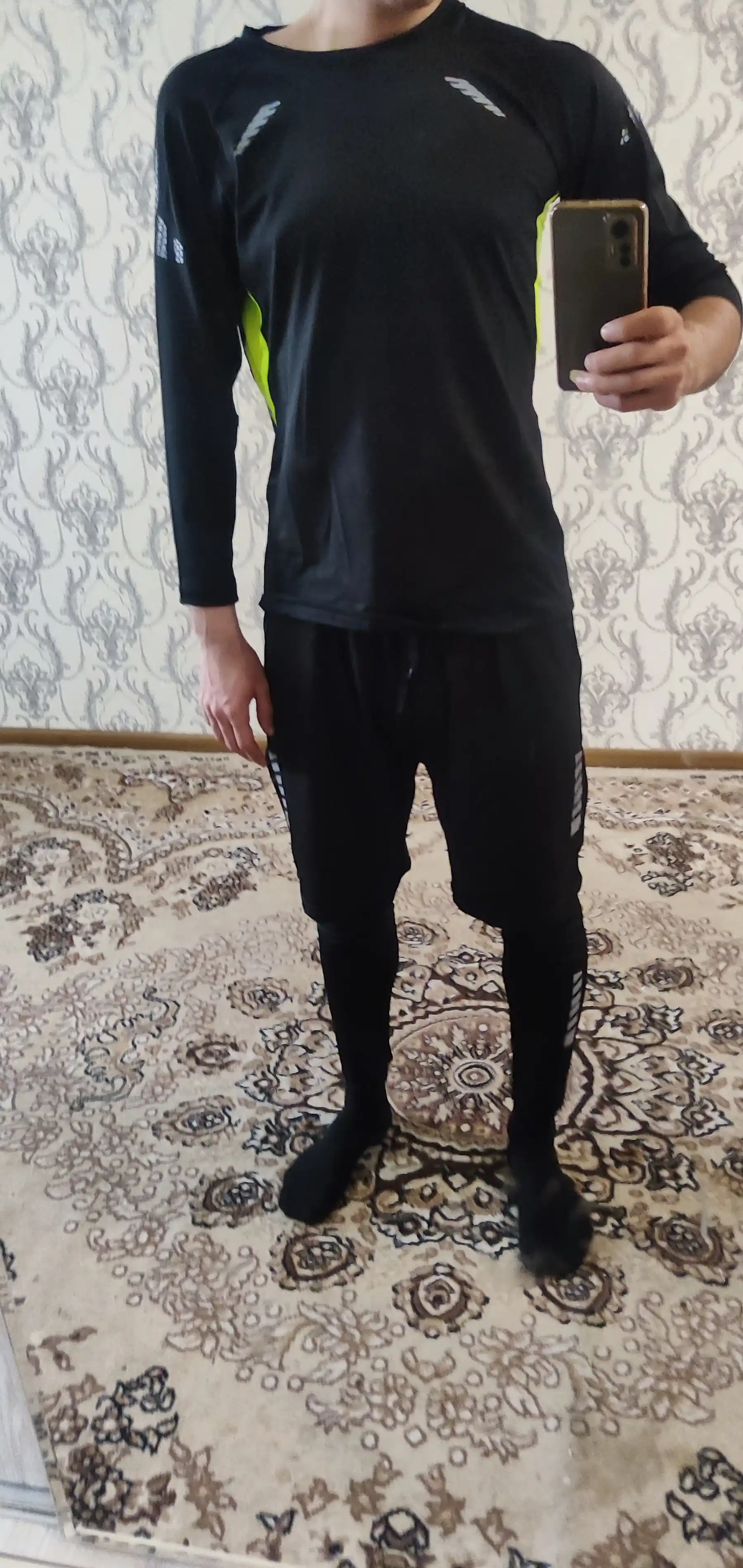 Erkaklar rashgard sport to‘plami, 3 tasi 1 da