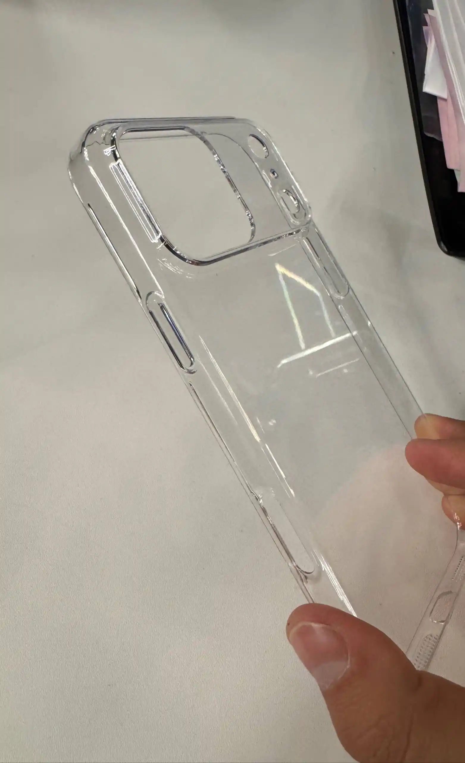 Чехол на iPhone XR, XS, 11, 12, 13, 14, 15, 16, 17, Pro, Max, Plus, прозрачный, силикон