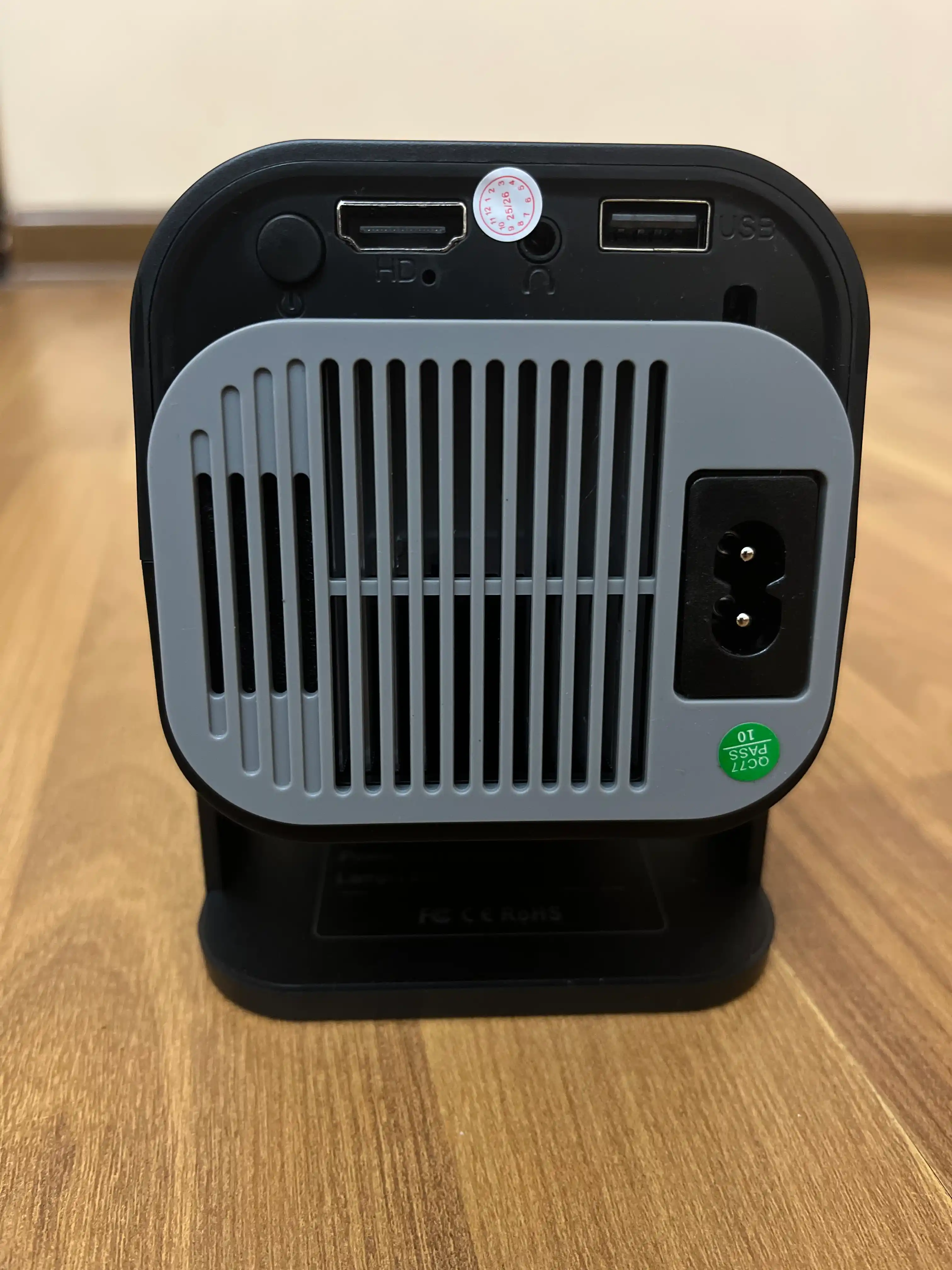 Мини проектор HY320 Mini, домашний кинотеатр смарт проектор