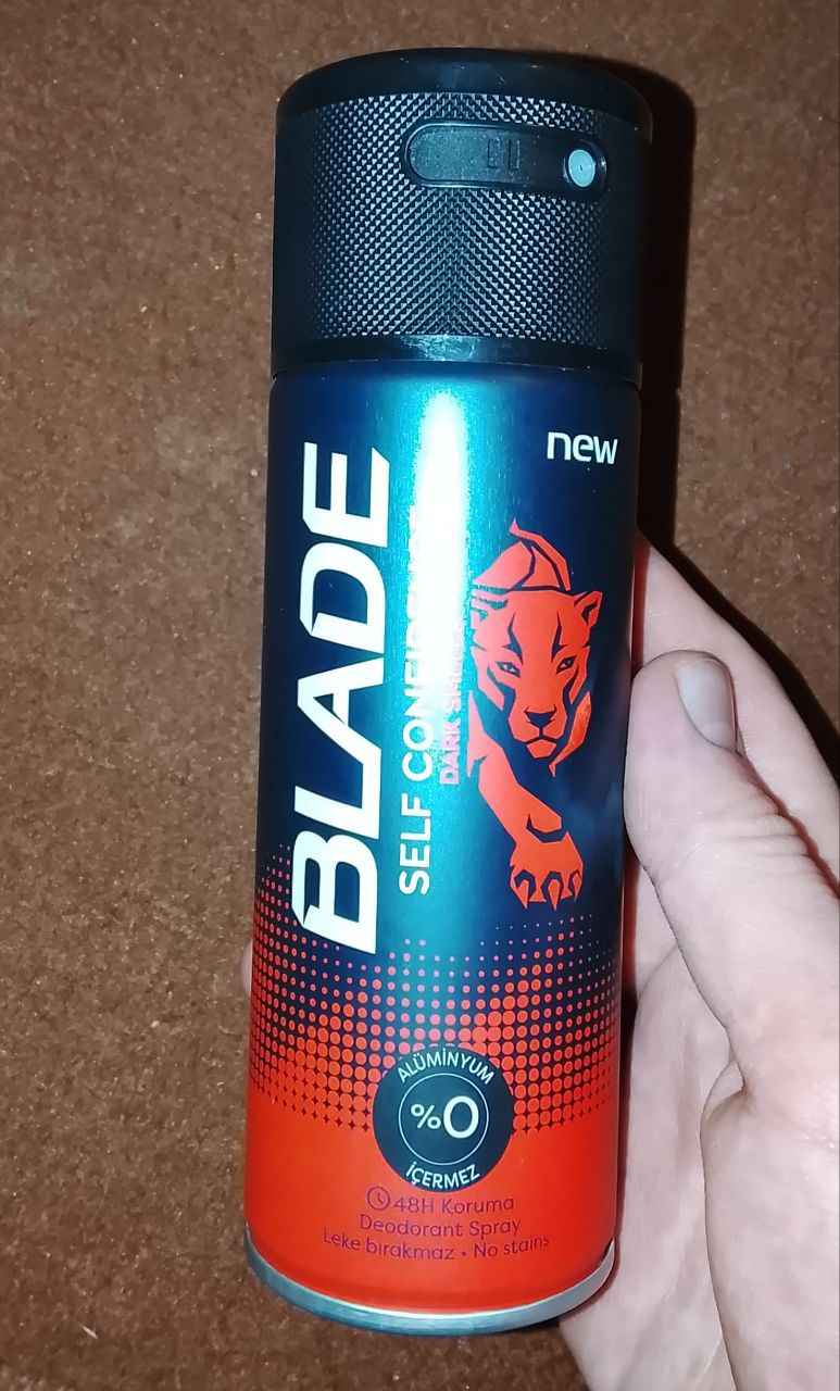 Dezodorant Blade Self Confidence, 150 ml