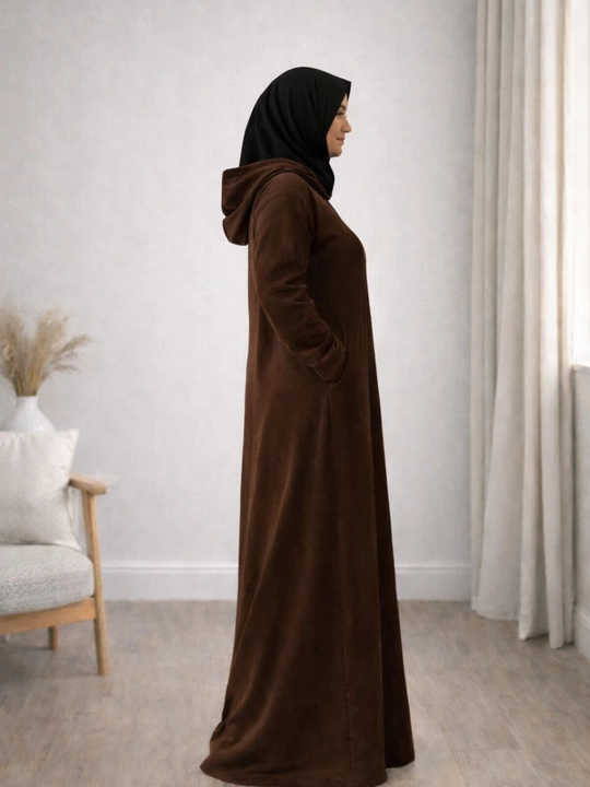 Ayollar libosi, hijob, abaya