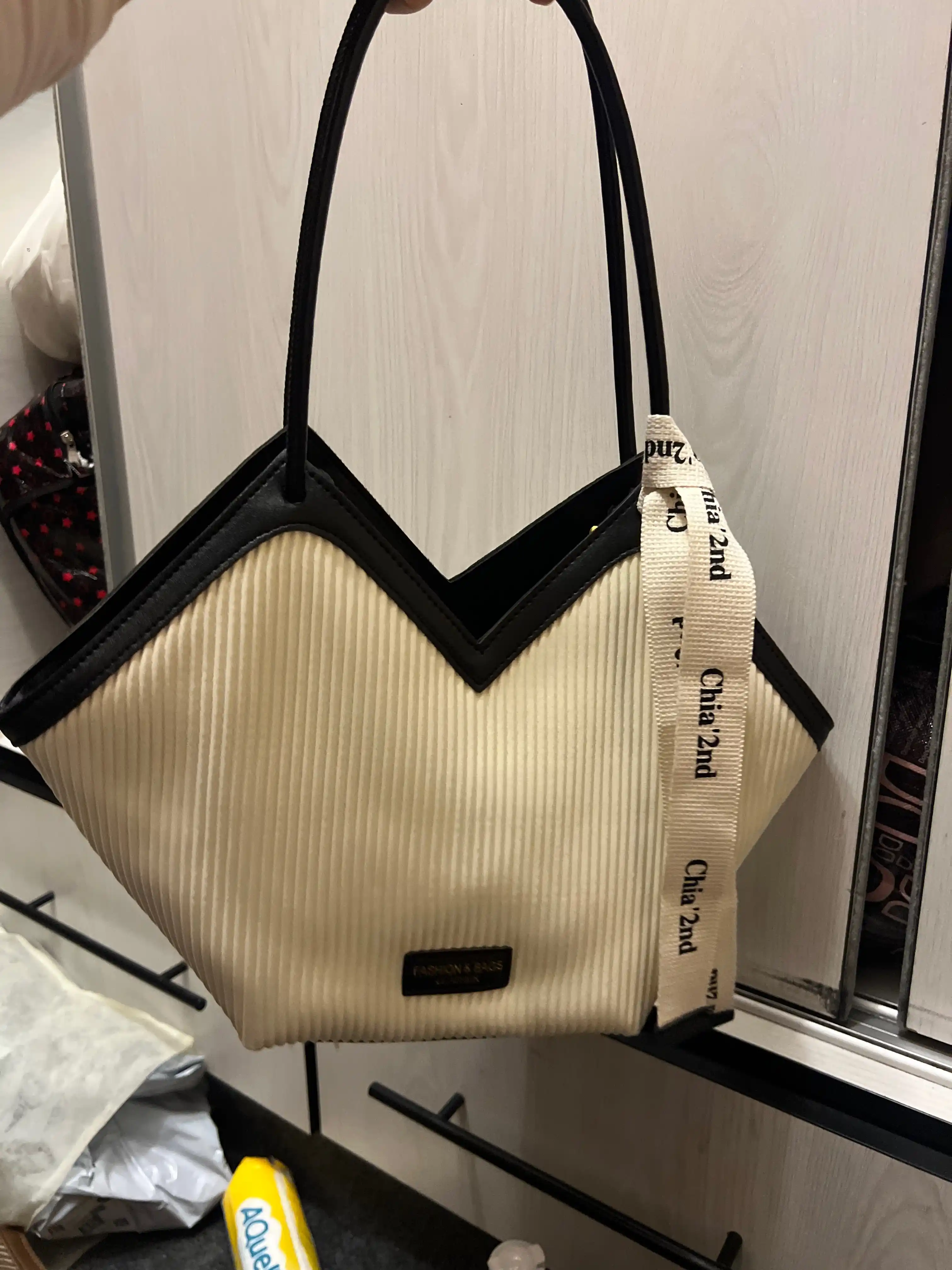 Ayollar sumkasi, shopper, yelkaga, eko-charmdan tout