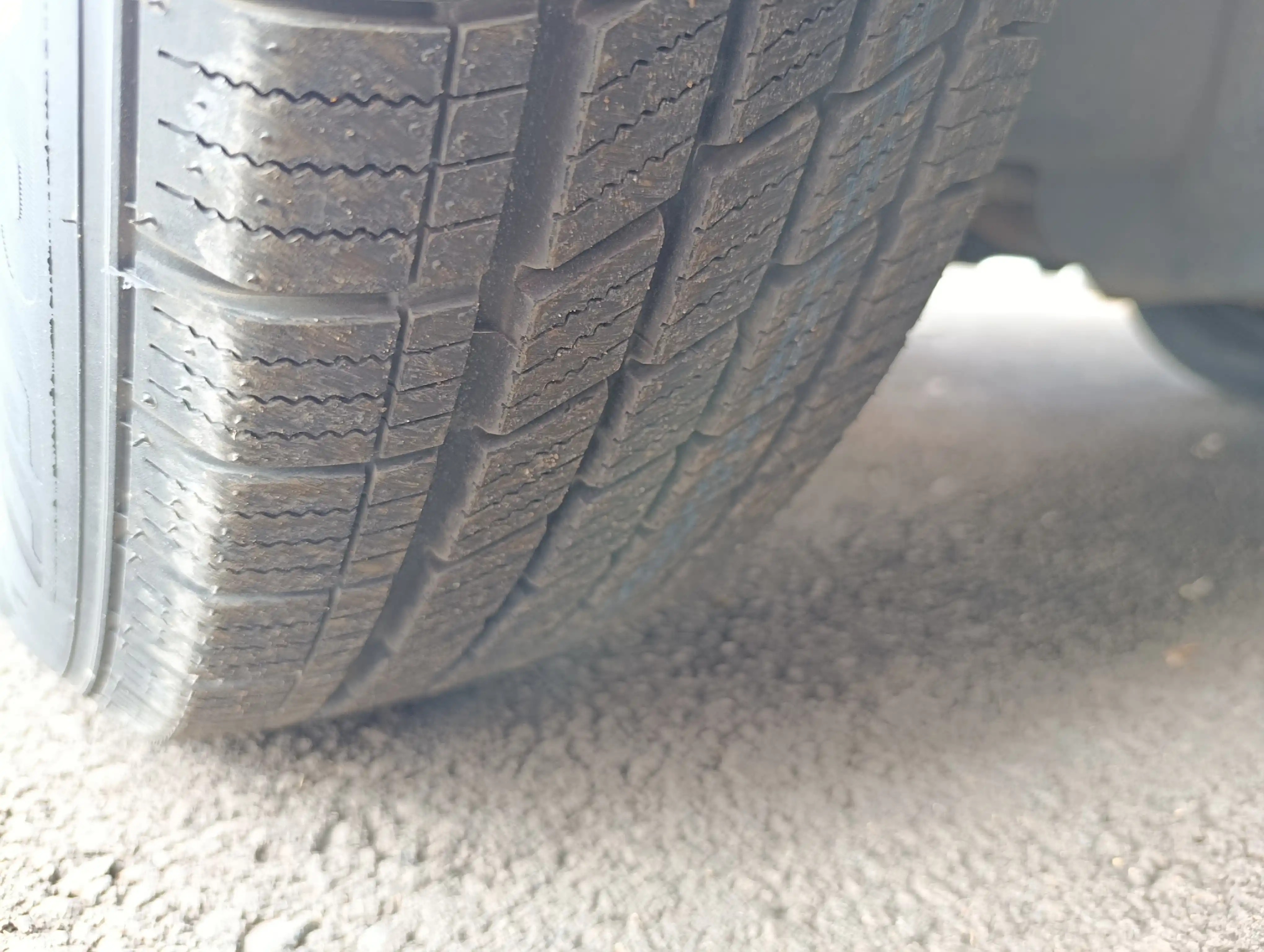 ARDUZZA – LARGO TYRES, произведены в Китае, идеальные для сезона, безопасные шины.