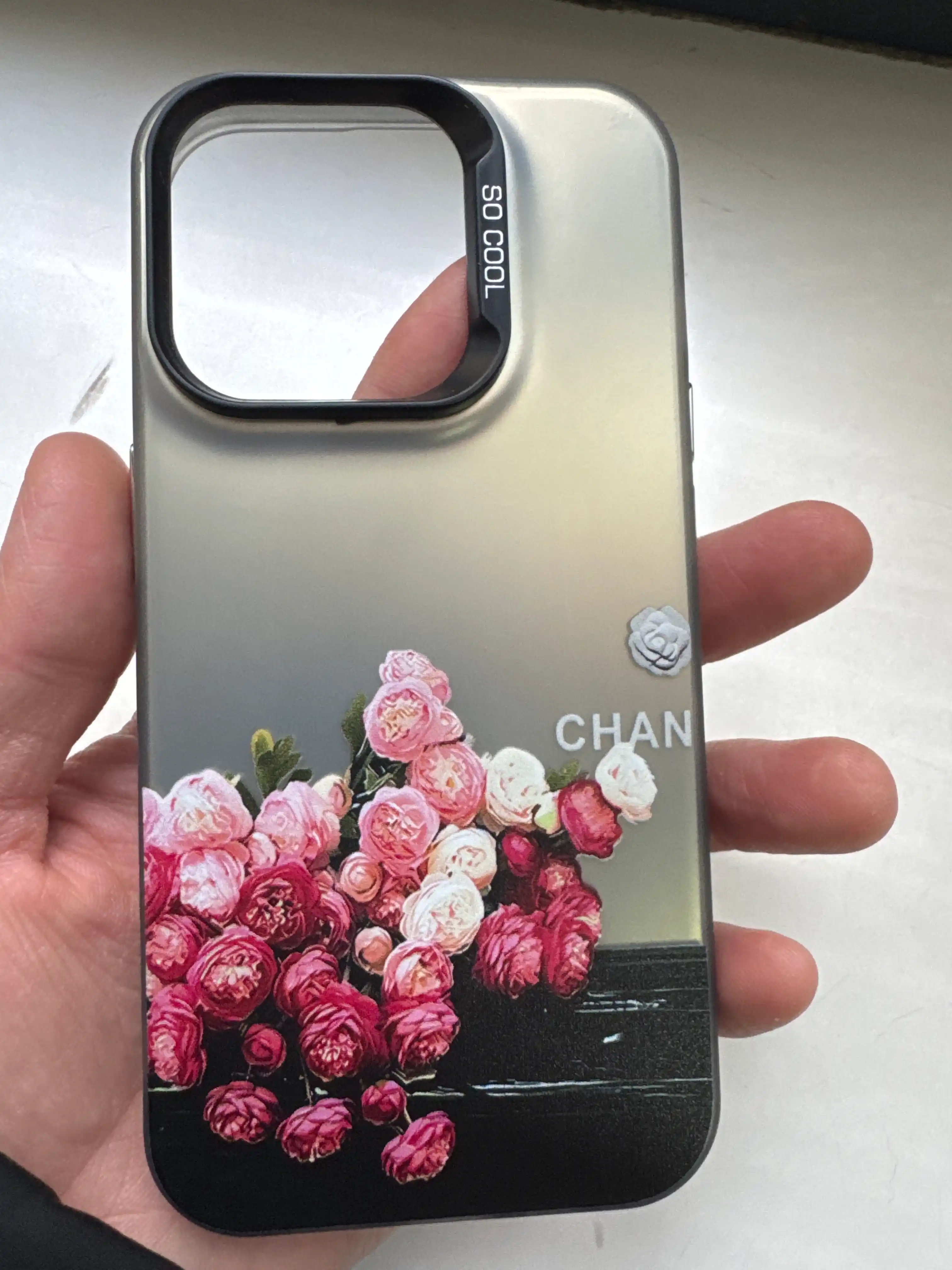 IPhone uchun kreativ dizayndagi himoya g'ilof —  13, 14, 15, 16, 17