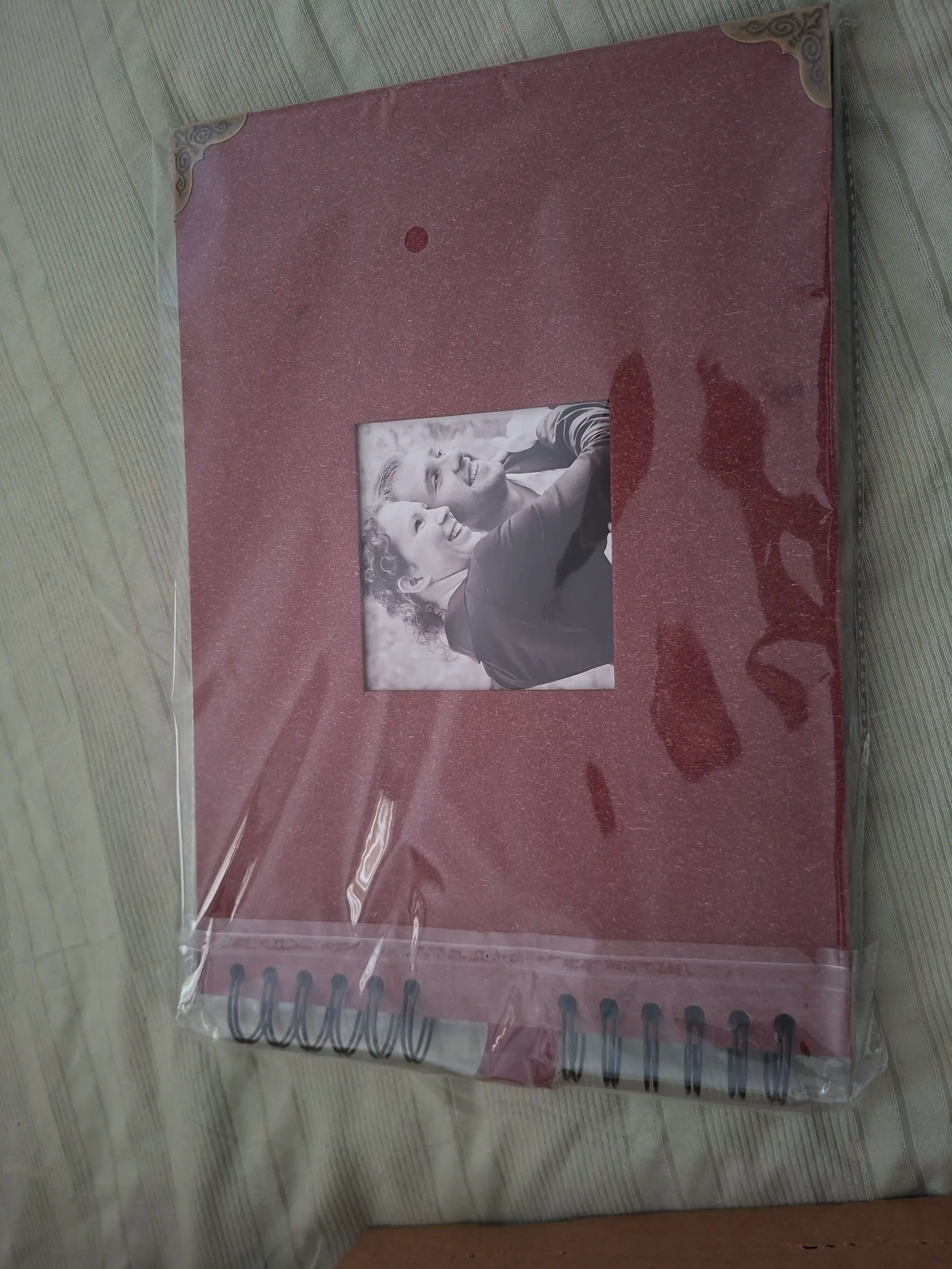 Bolalar, oila, to'y uchun fotoalbom, rasmlar uchun albom, sketchbuk, qora varaqlar bilan