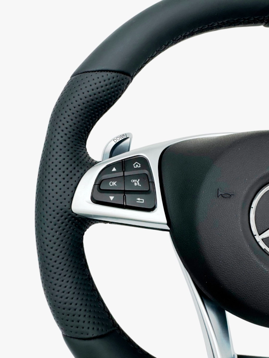 Mercedes-Benz C-Class AMG Rul W205 Tiptronik, Black Piano