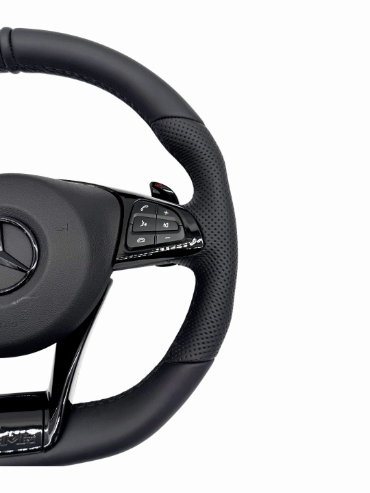 Mercedes-Benz C-Class AMG Rul W205 Tiptronik, Black Piano
