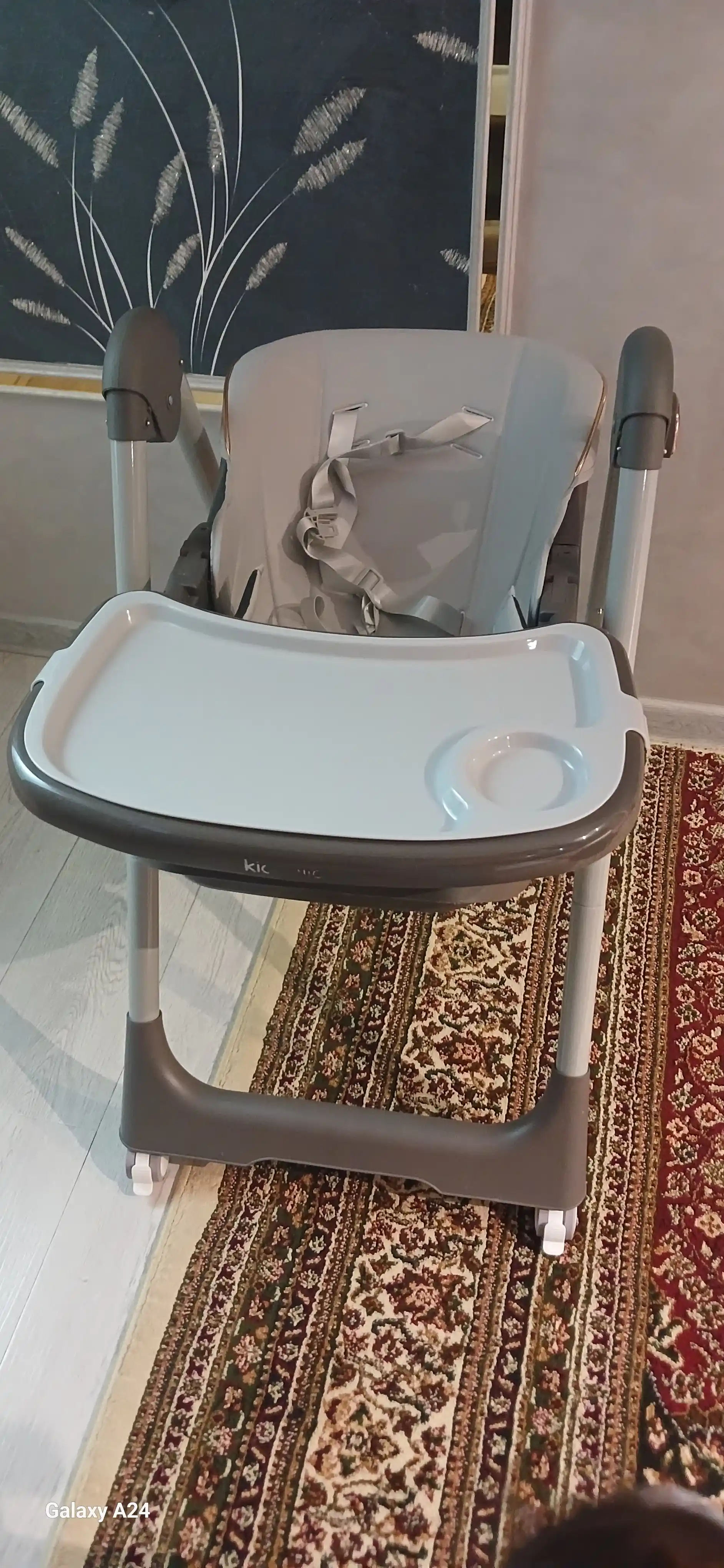 Кресло для кормления детей Kidilo