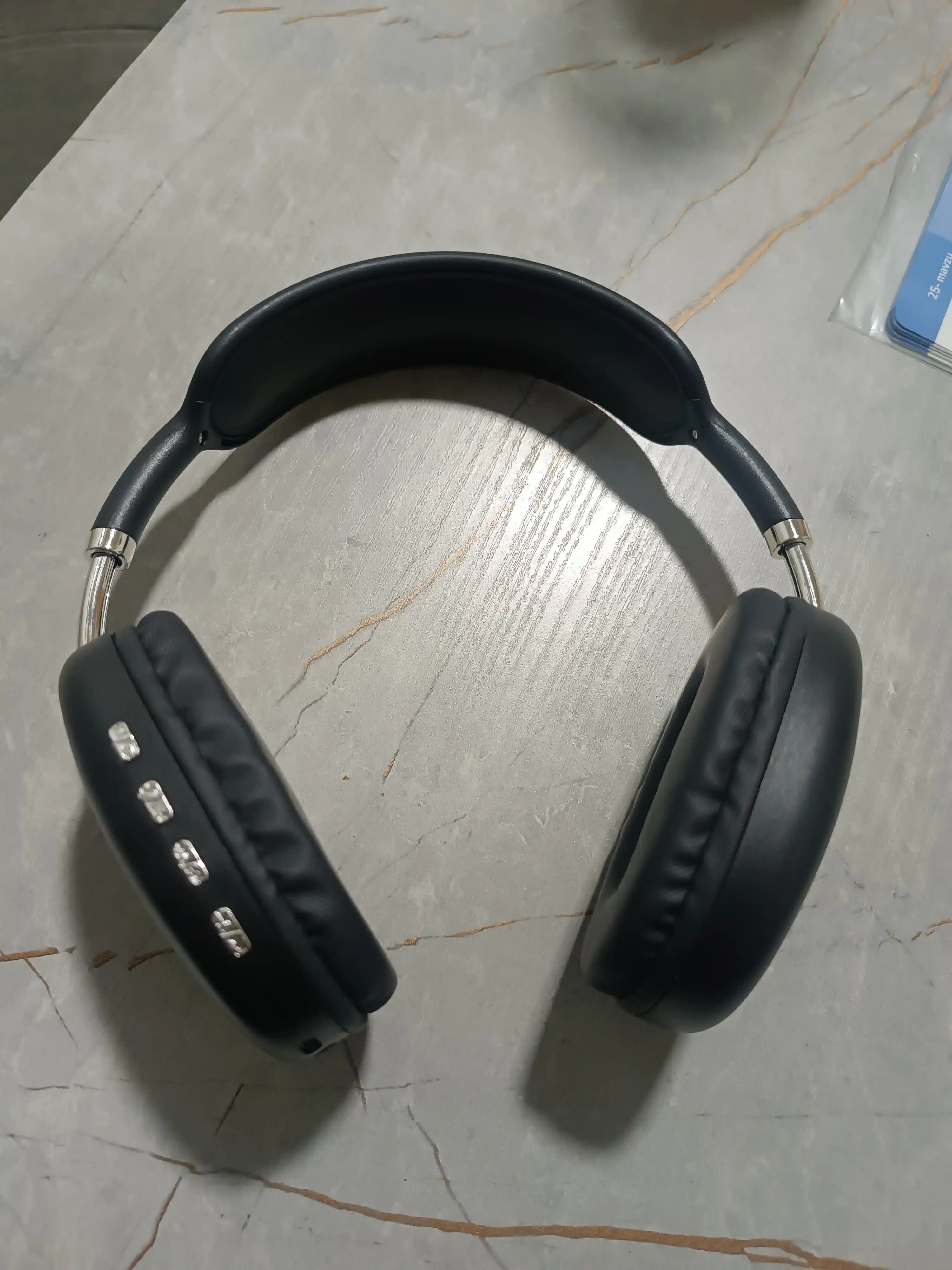 Simsiz Bluetooth quloqchinlar P9, mikrofonli, to'liq o'lchamli