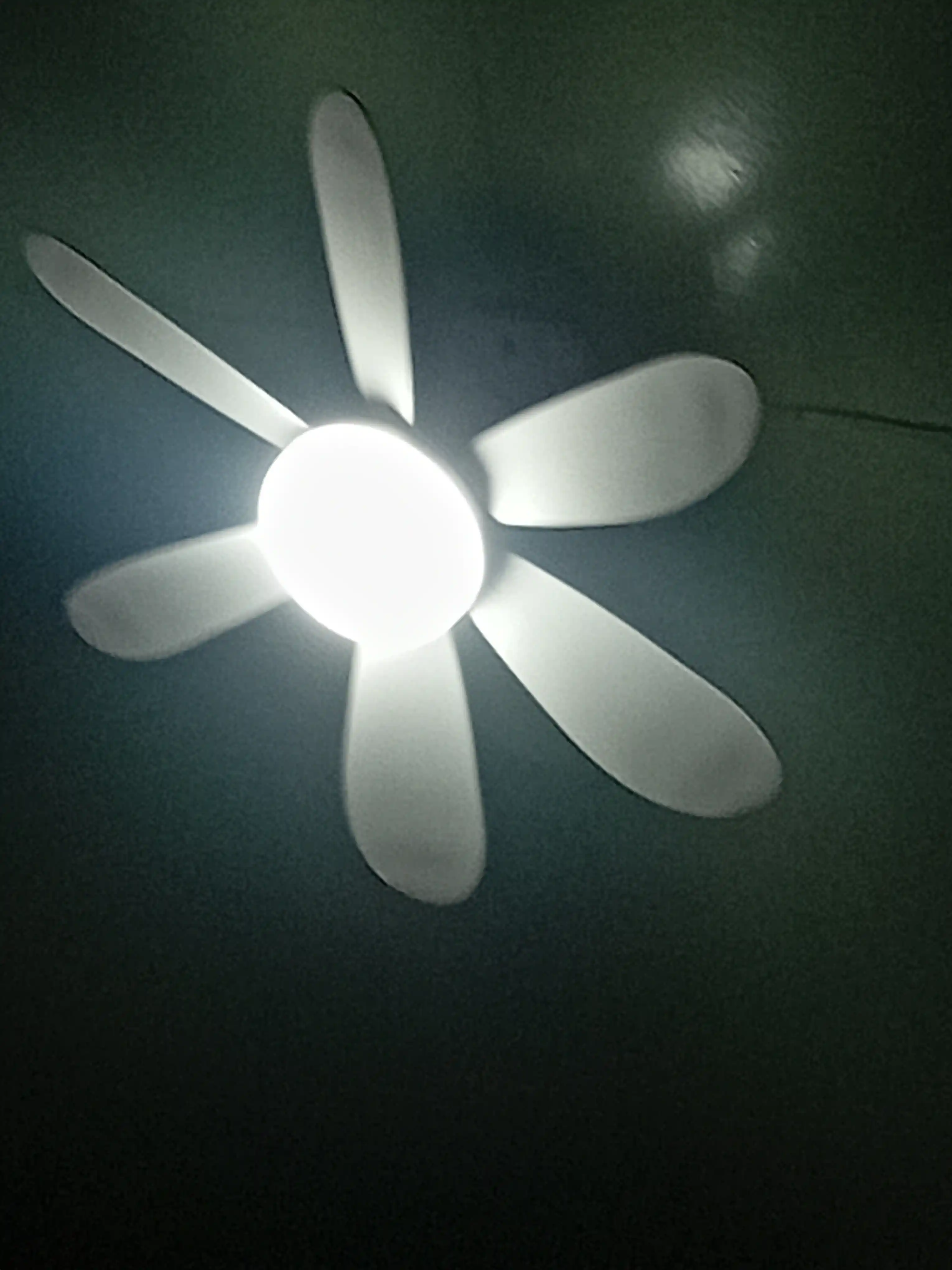 Ventilyatorli shift lyustrasi, 40W, 50W, 60W