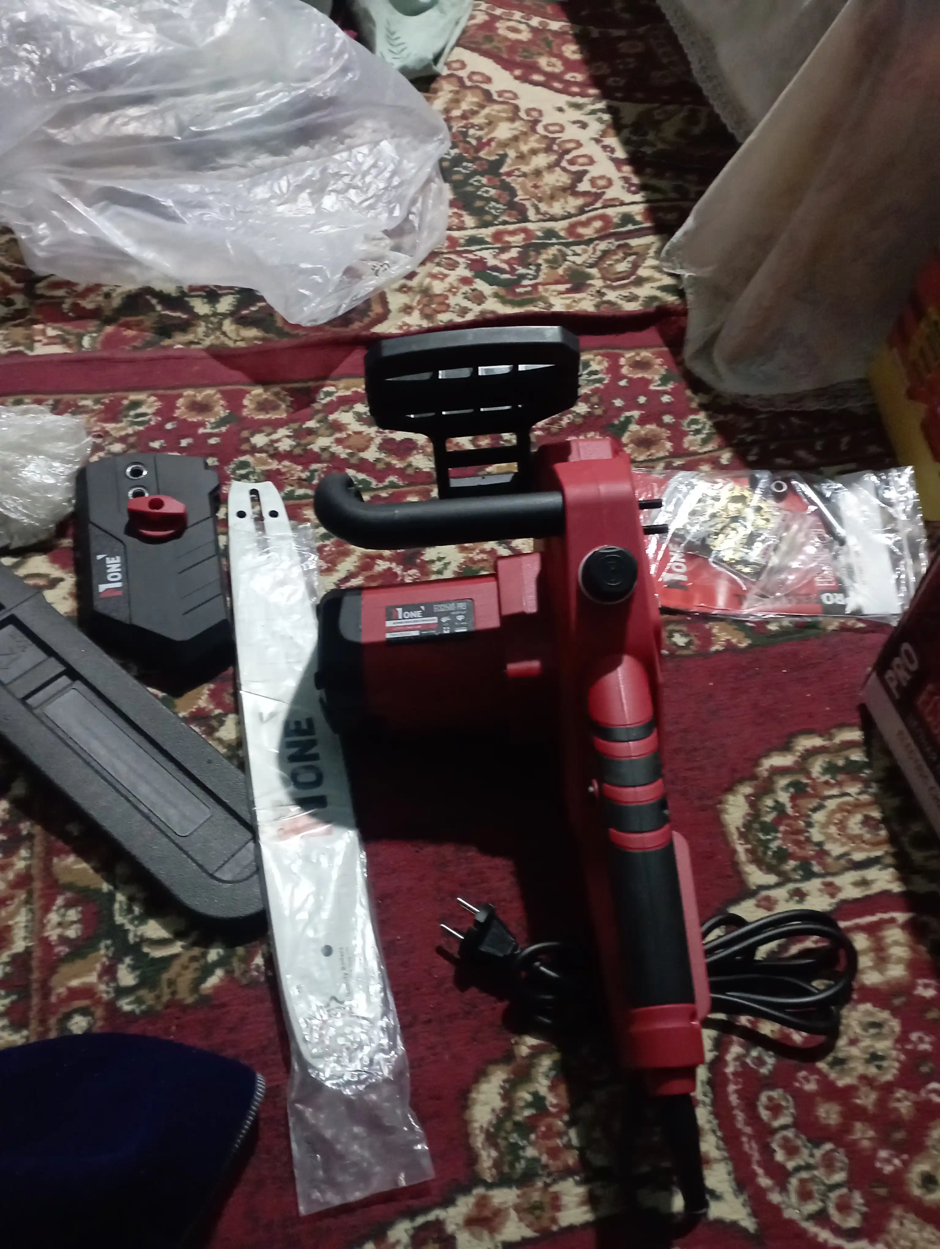 NUMBER ONE ECS2500-PRO Professional elektr zanjirli arra 2500 Vt, 4800 ayl/min