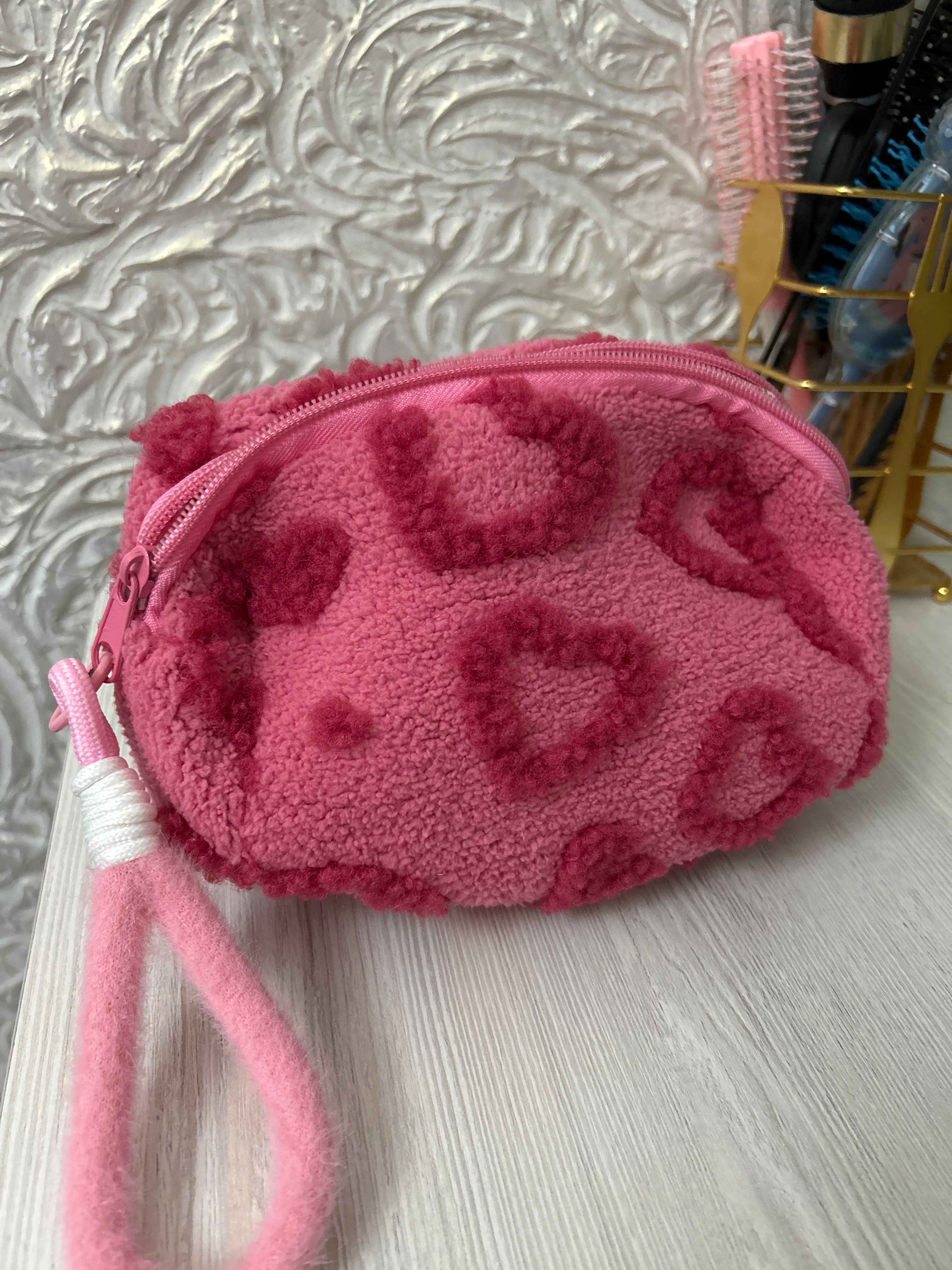 Kosmetik sumka ayollar va qizlar uchun, yurakchali, 3 xil rangda