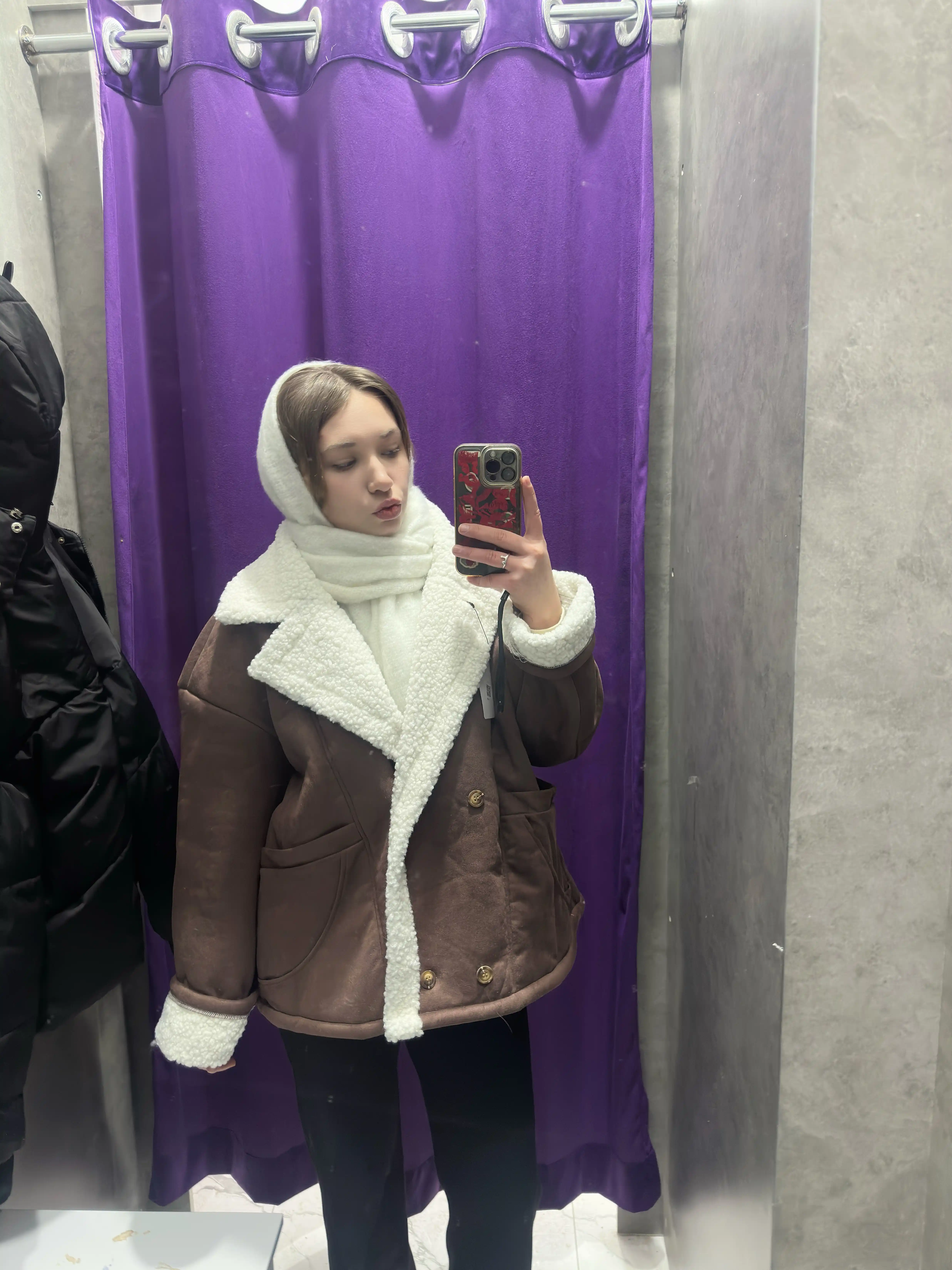 Ayollar uchun kurtkalar va pufoviklar Y2K, koreys uslubi