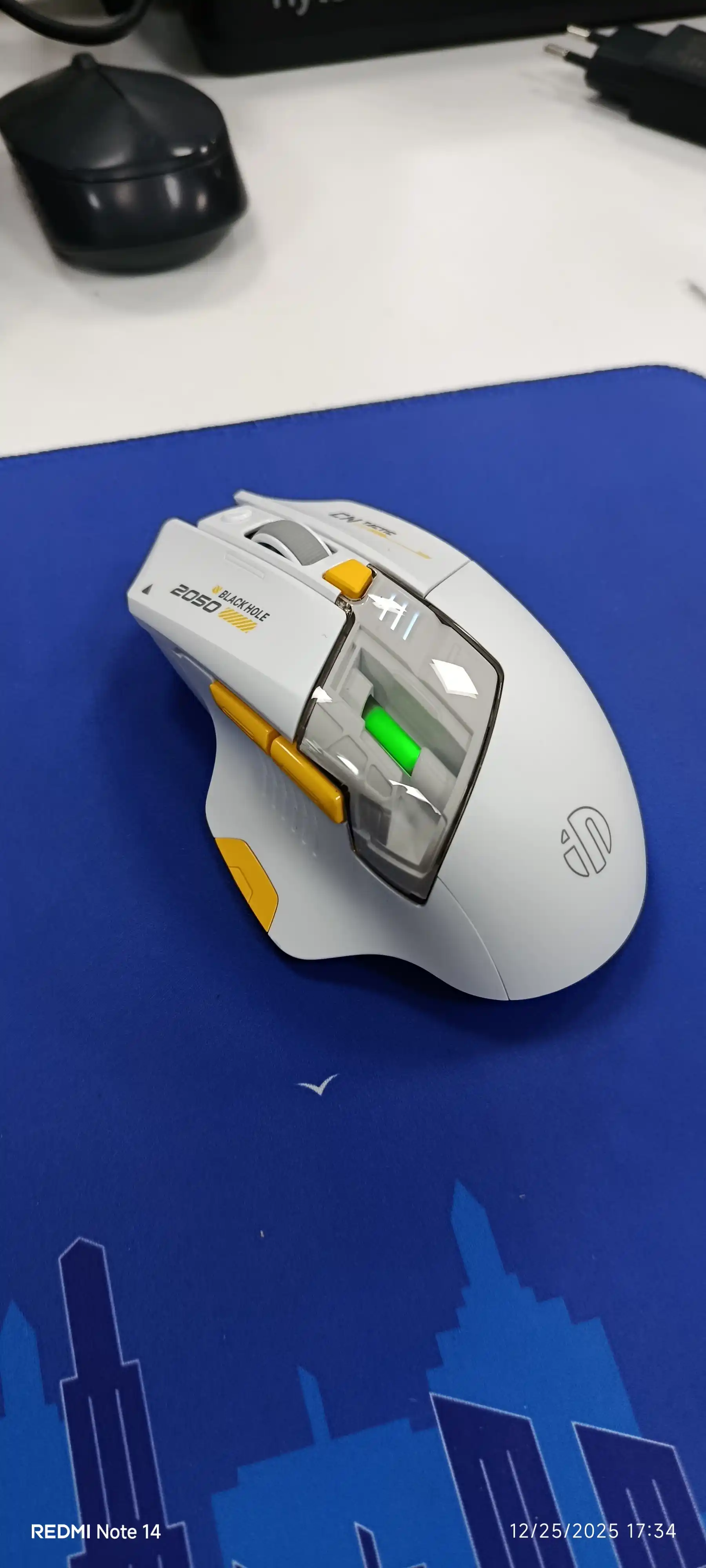 Simsiz o'yin sichqonchasi Inphic series, kibersport uchun, ovozsiz mishka