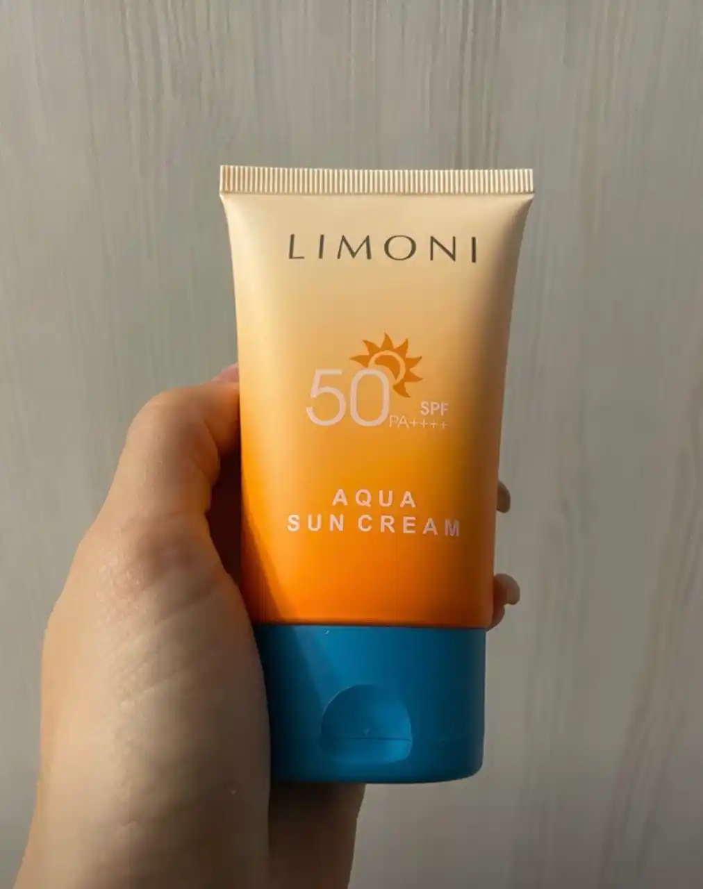 Солнцезащитный крем SPF 50+РА++++ LIMONI Aqua Sun Cream 50ml