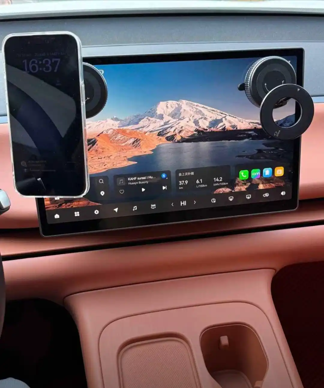 Магнитный держатель телефона для автомобиля с Magsafe, Car Holder, с присоской
