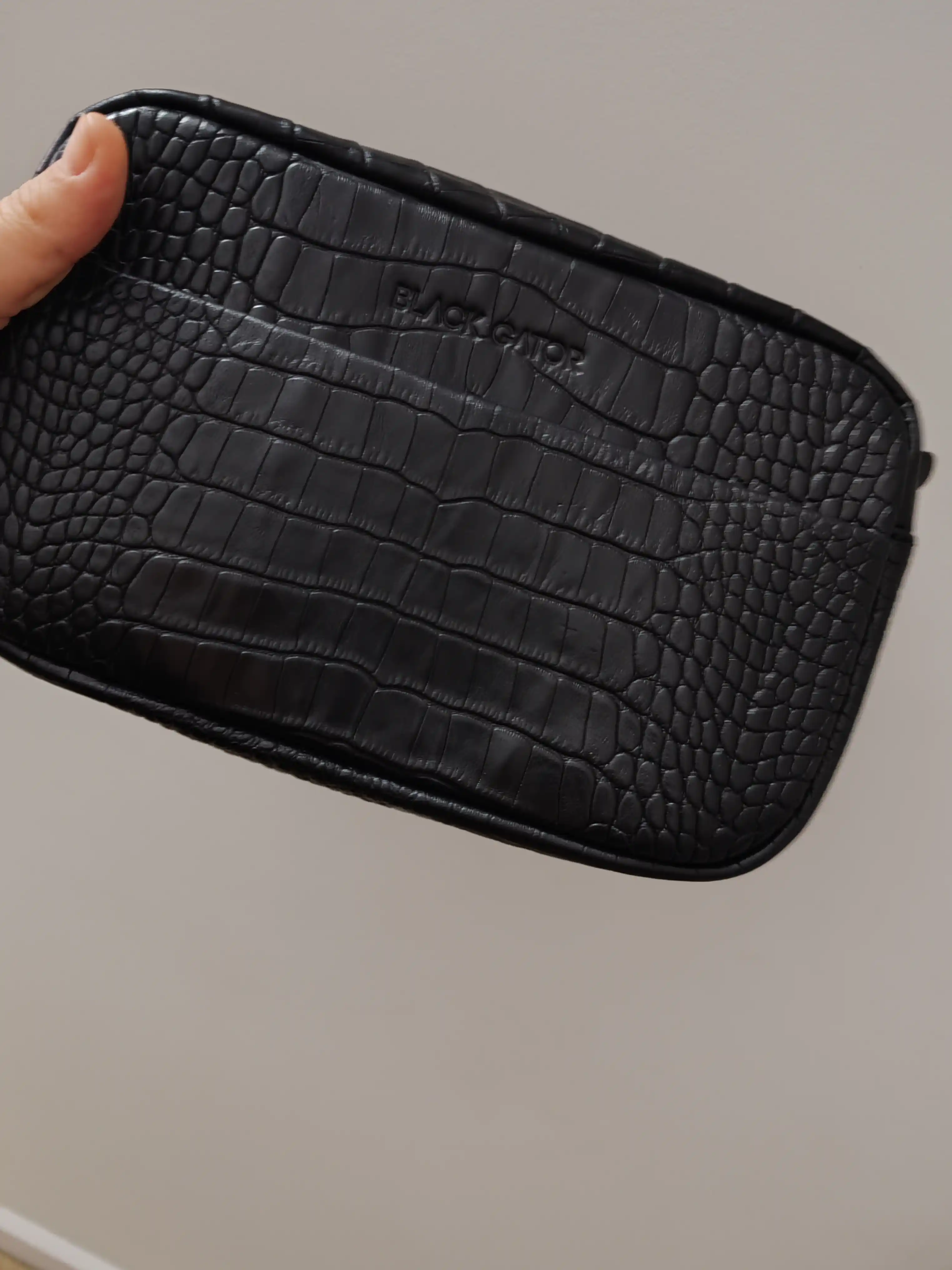 Ayollar sumkasi tabiiy charmdan Black Gator