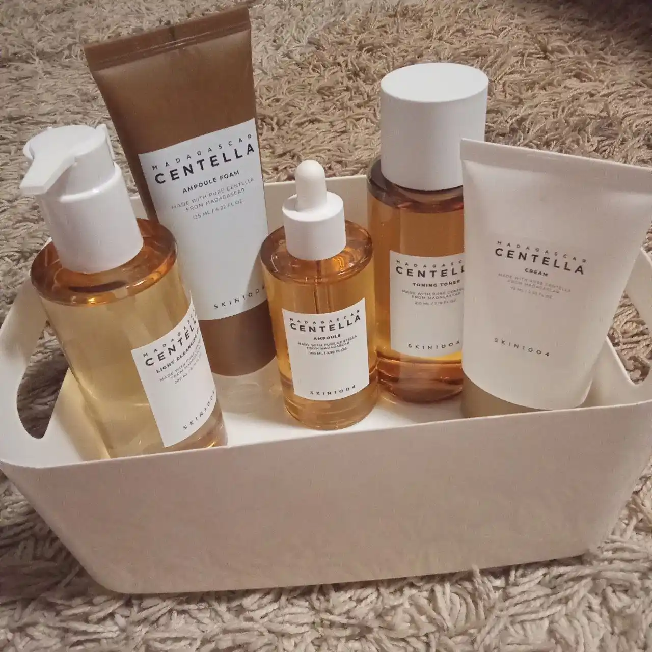 Sentella SKIN1004 Madagaskar Centella Tonik Tonerli yumshoq peeling toneri, 210 ml