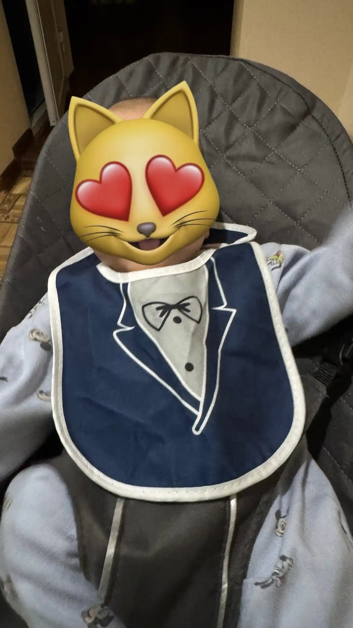 Слюнявчик для детей