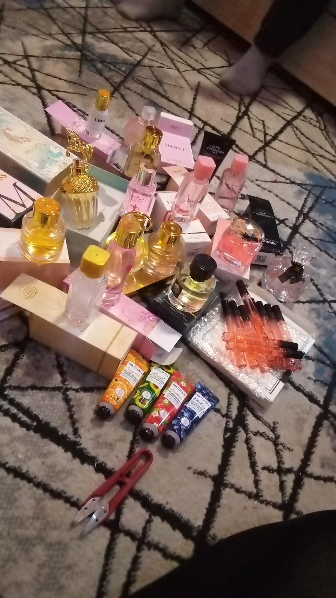 Erkaklar va Ayollar uchun parfum suvi, atir Eclat Uniflame, 50ml