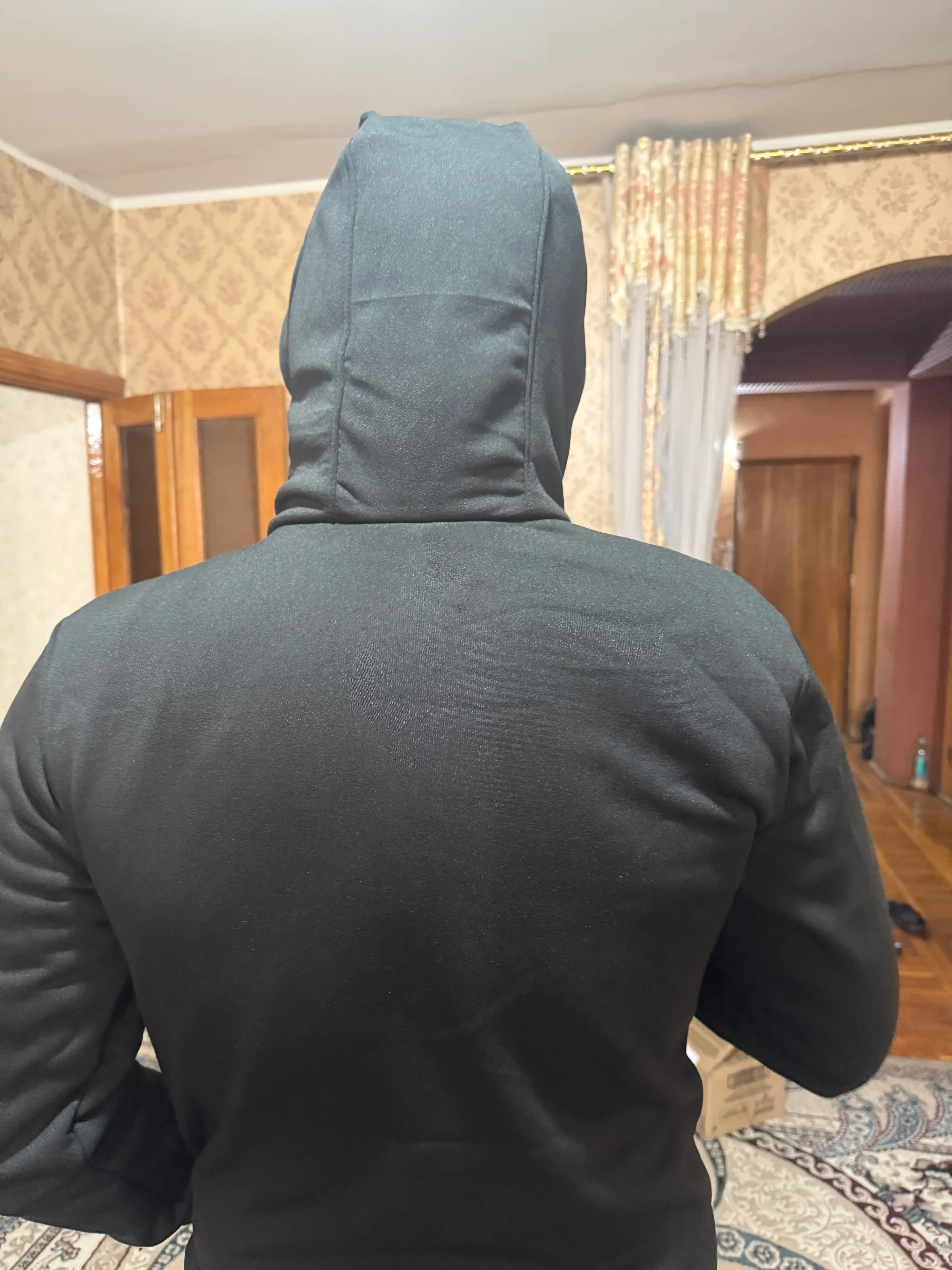 Толстовка с маской — стильный утеплённый худи