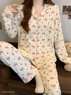 Коралловый